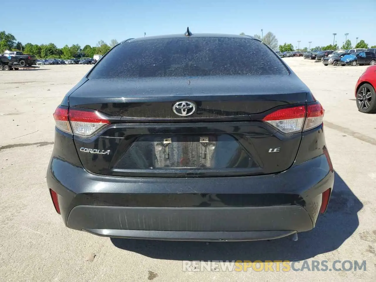 6 Photograph of a damaged car 5YFEPMAE3NP373615 TOYOTA COROLLA 2022