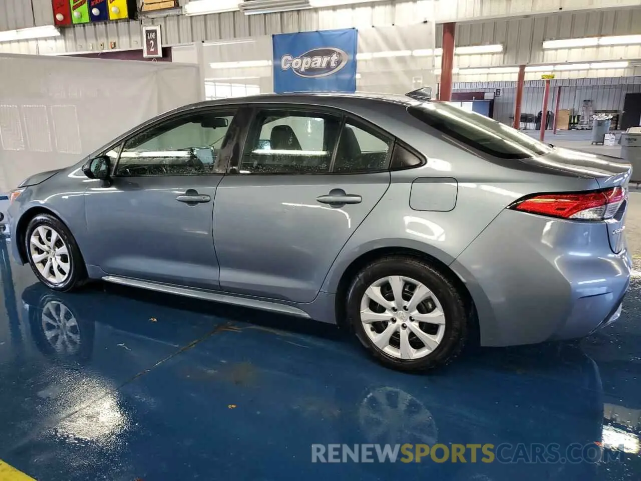 2 Photograph of a damaged car 5YFEPMAE3NP374716 TOYOTA COROLLA 2022