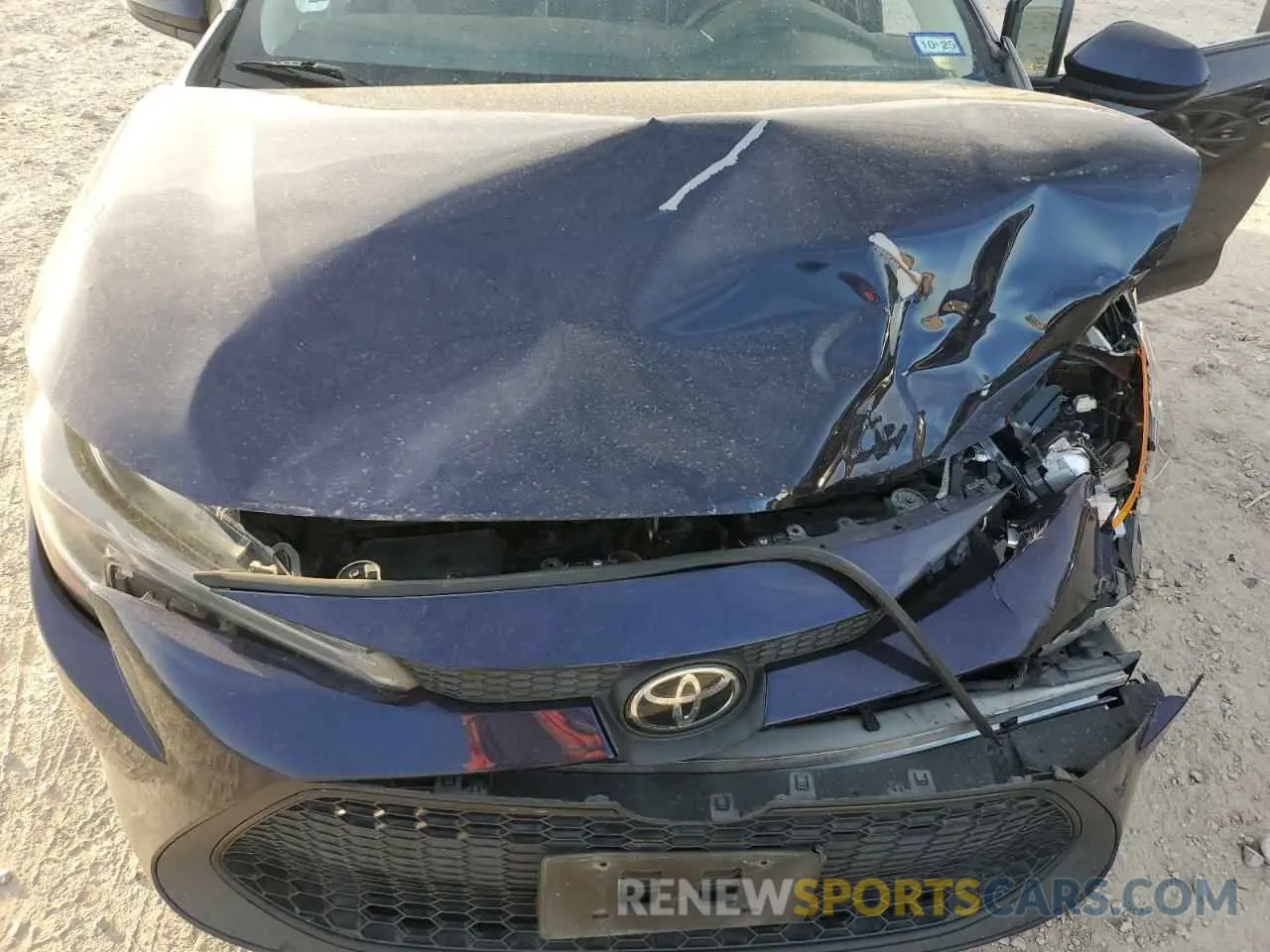 12 Photograph of a damaged car 5YFEPMAE3NP377597 TOYOTA COROLLA 2022
