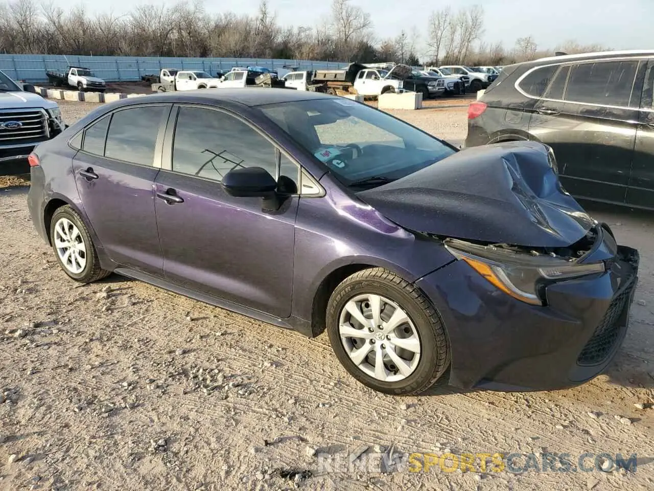 4 Photograph of a damaged car 5YFEPMAE3NP377597 TOYOTA COROLLA 2022