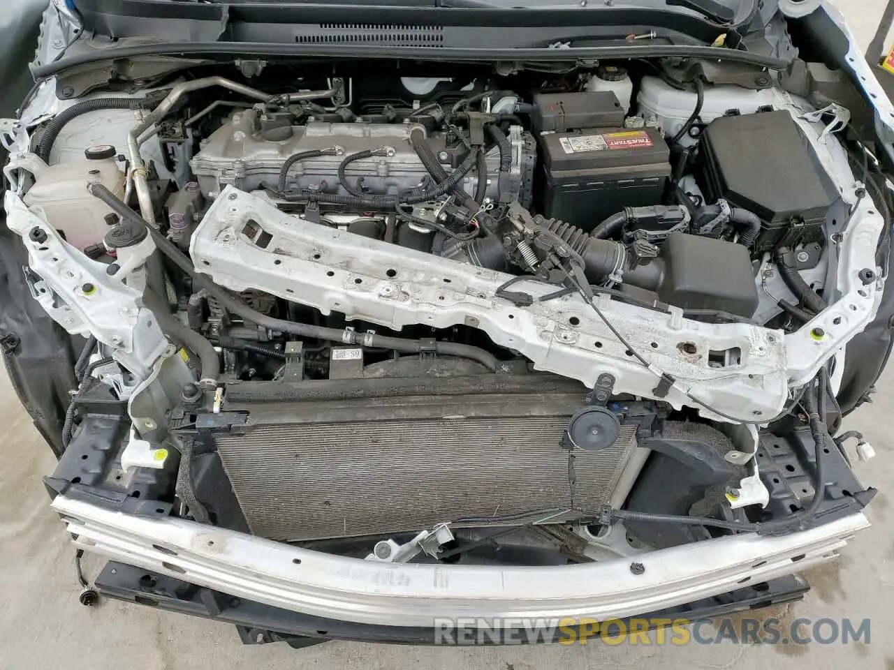 11 Photograph of a damaged car 5YFEPMAE3NP380600 TOYOTA COROLLA 2022