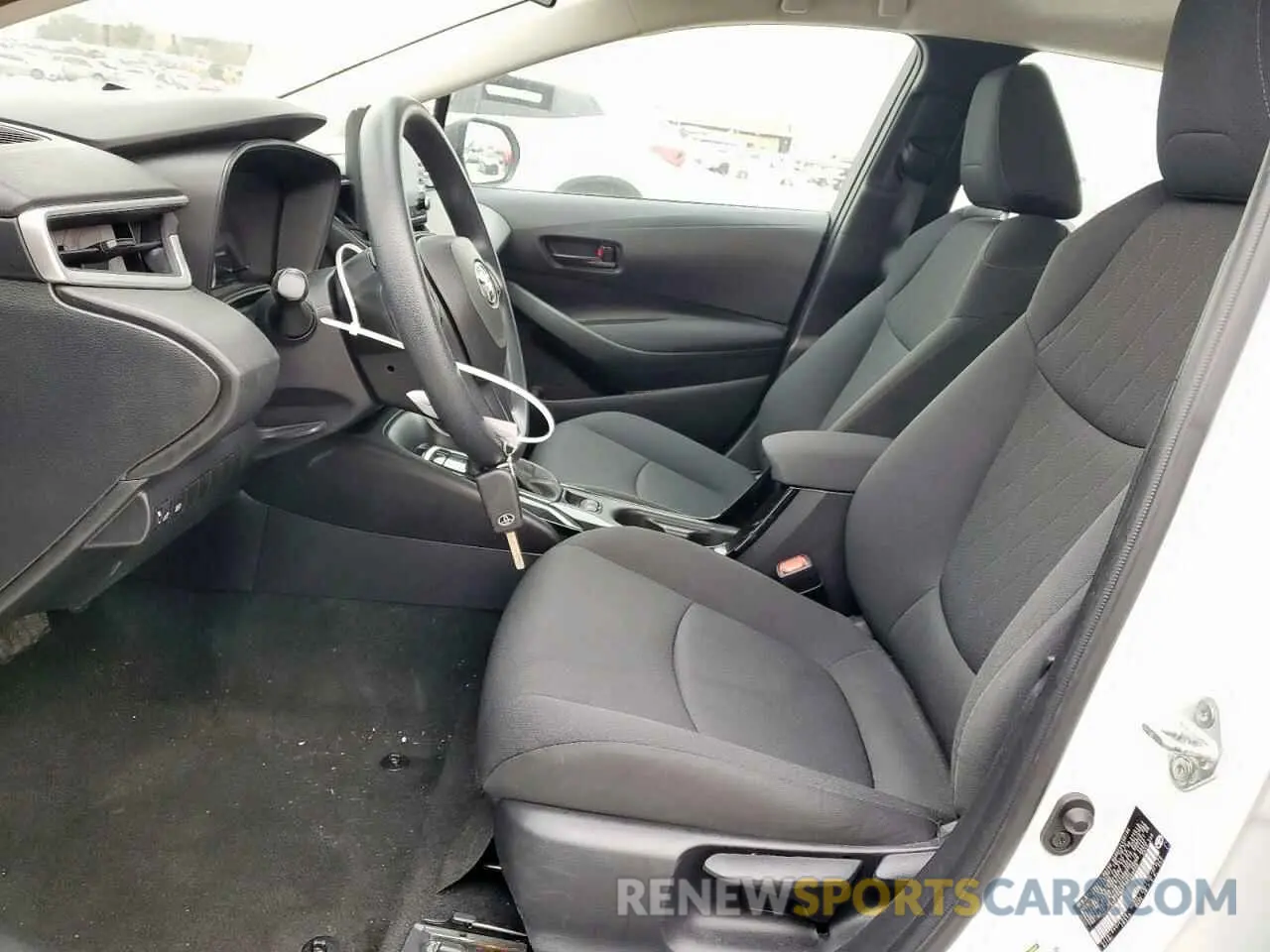 7 Photograph of a damaged car 5YFEPMAE3NP380600 TOYOTA COROLLA 2022