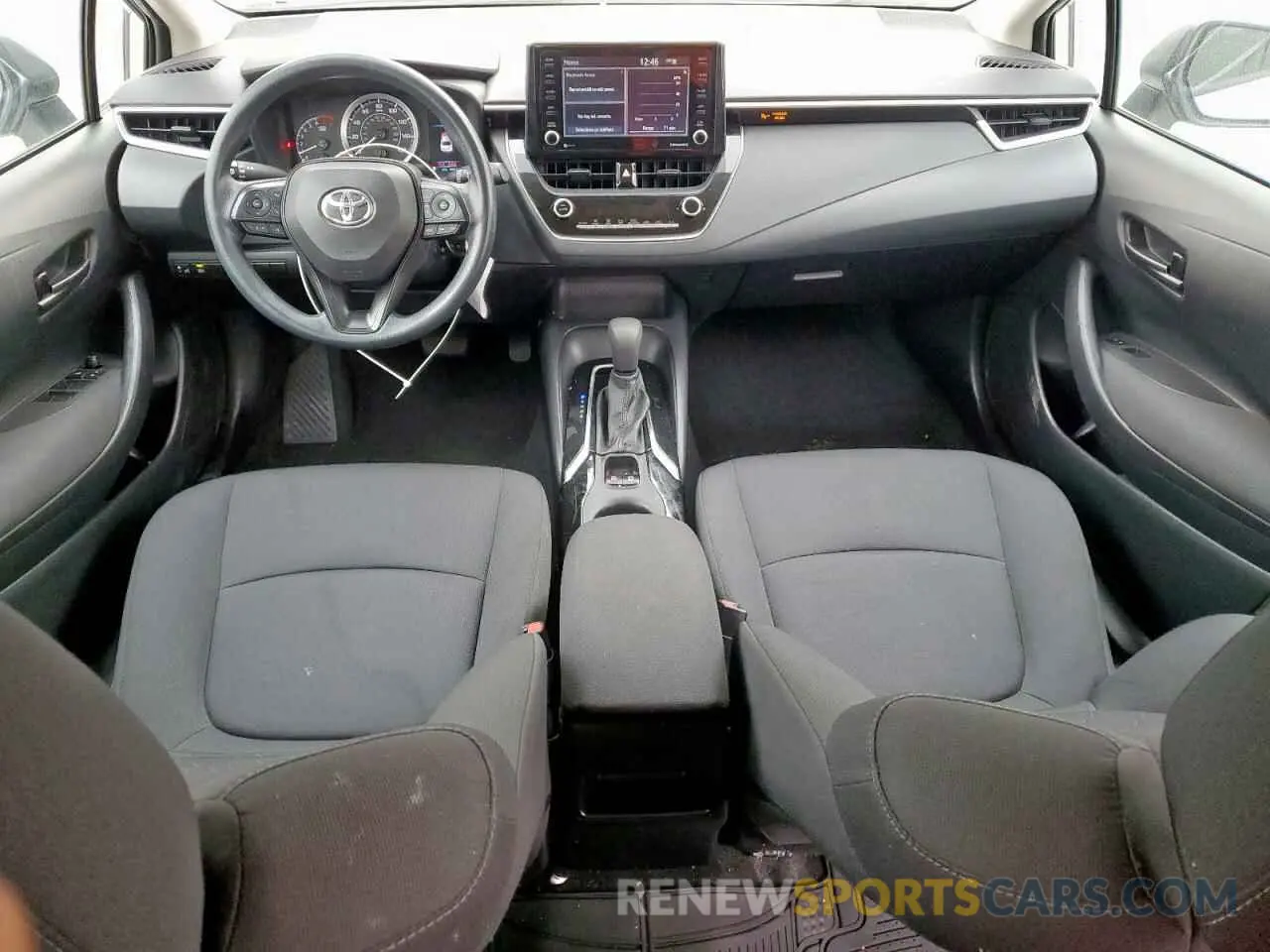 8 Photograph of a damaged car 5YFEPMAE3NP380600 TOYOTA COROLLA 2022