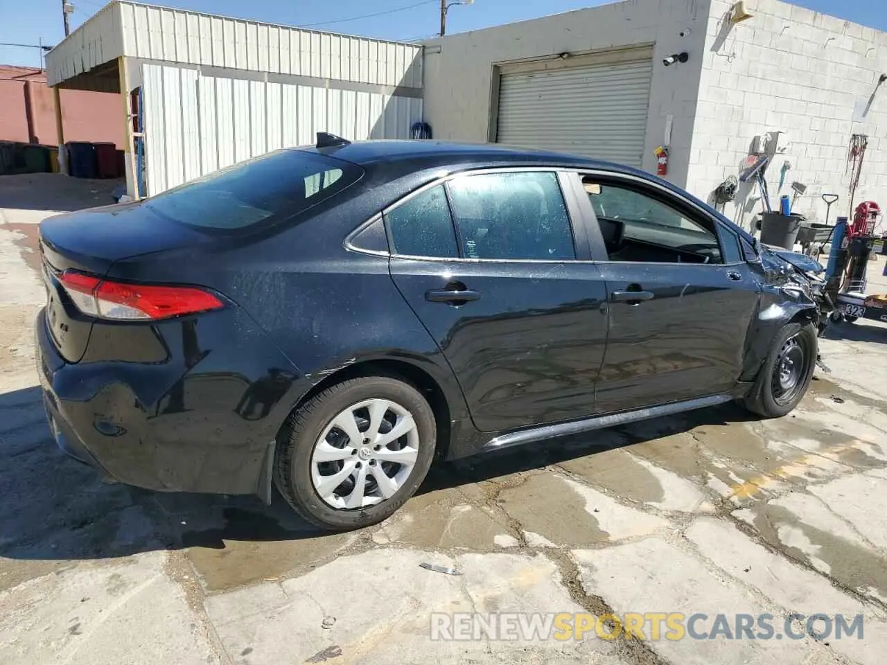 3 Photograph of a damaged car 5YFEPMAE3NP384355 TOYOTA COROLLA 2022