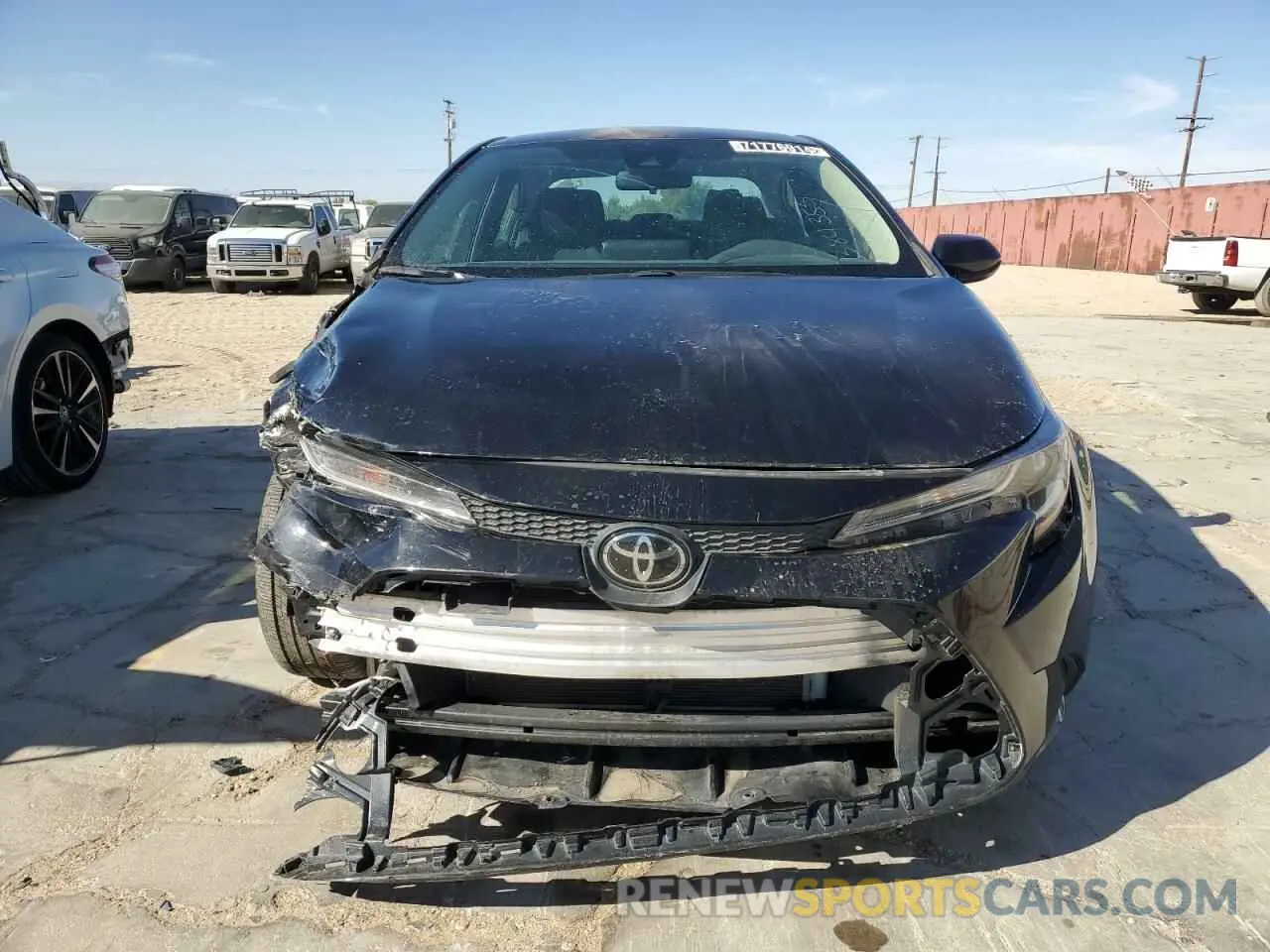 5 Photograph of a damaged car 5YFEPMAE3NP384355 TOYOTA COROLLA 2022