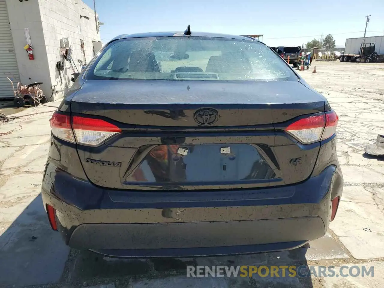 6 Photograph of a damaged car 5YFEPMAE3NP384355 TOYOTA COROLLA 2022