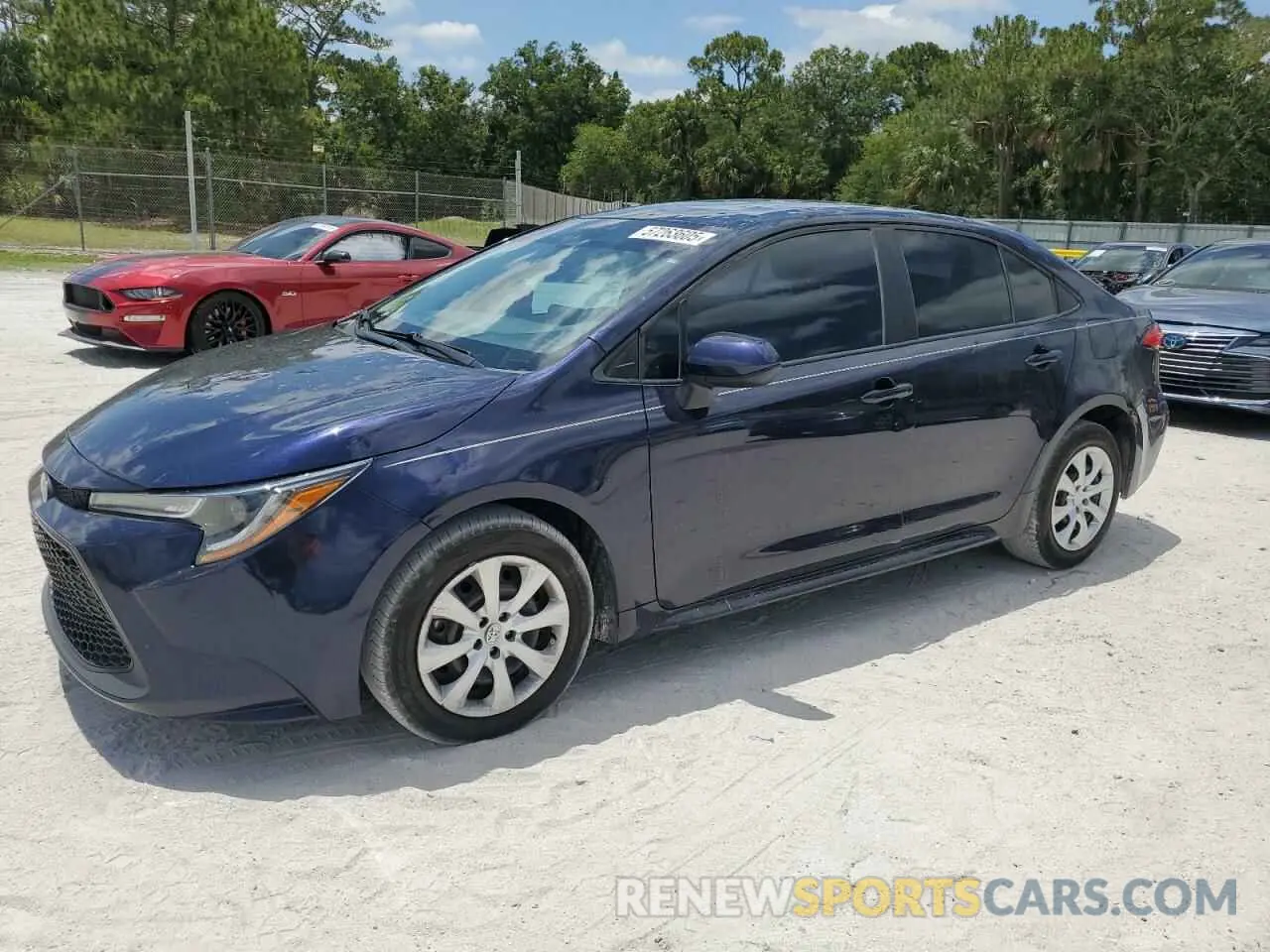 1 Photograph of a damaged car 5YFEPMAE3NP385666 TOYOTA COROLLA 2022