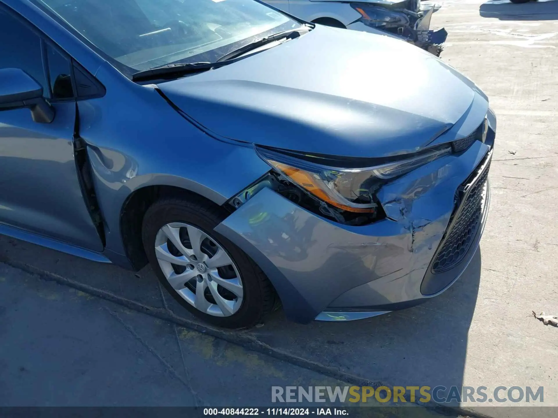 6 Photograph of a damaged car 5YFEPMAE4NP274723 TOYOTA COROLLA 2022