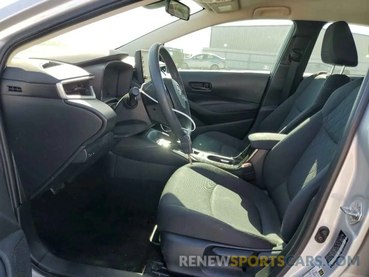7 Photograph of a damaged car 5YFEPMAE4NP291263 TOYOTA COROLLA 2022