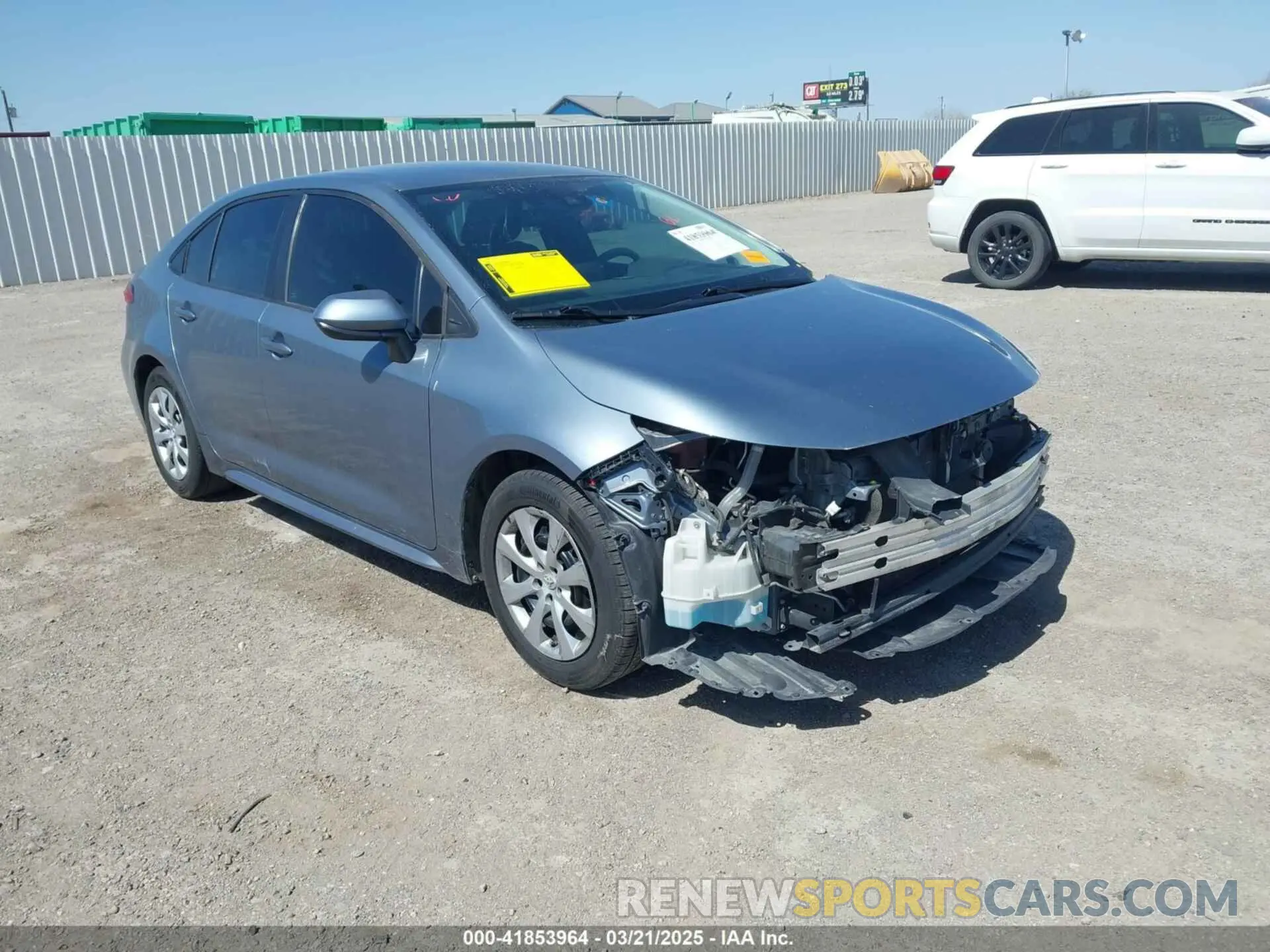 1 Photograph of a damaged car 5YFEPMAE4NP296625 TOYOTA COROLLA 2022