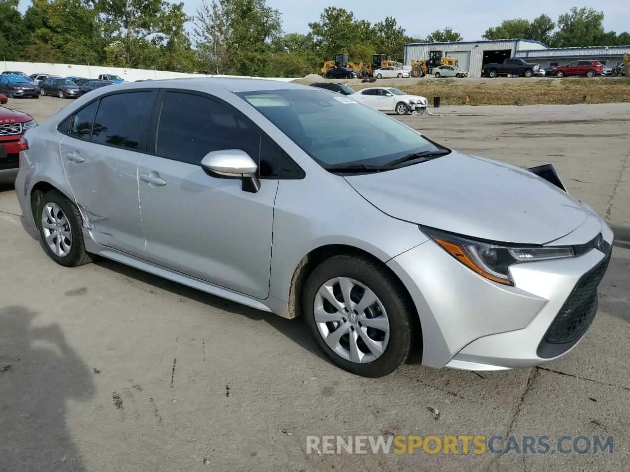 4 Photograph of a damaged car 5YFEPMAE4NP297340 TOYOTA COROLLA 2022