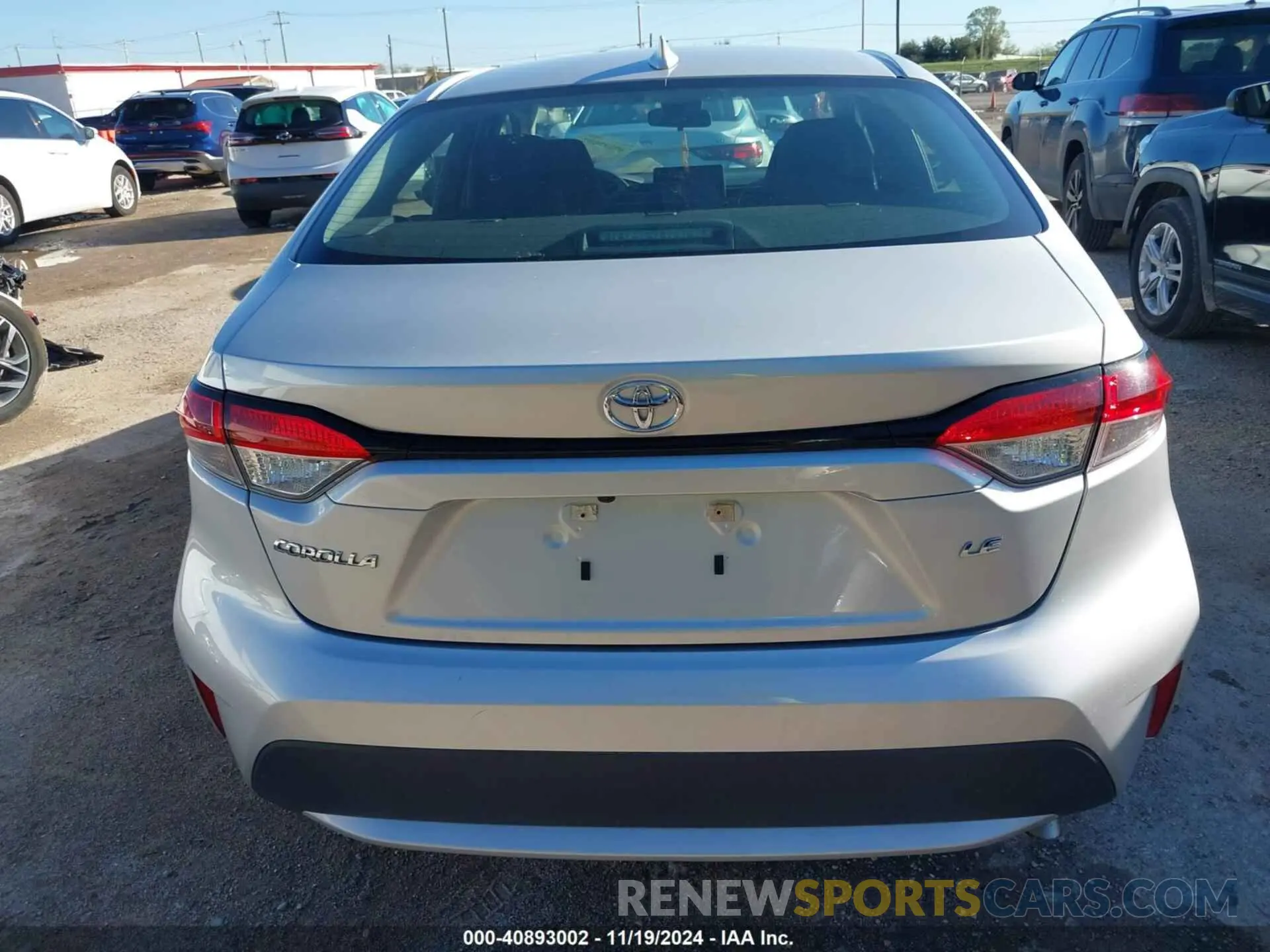 16 Photograph of a damaged car 5YFEPMAE4NP299914 TOYOTA COROLLA 2022