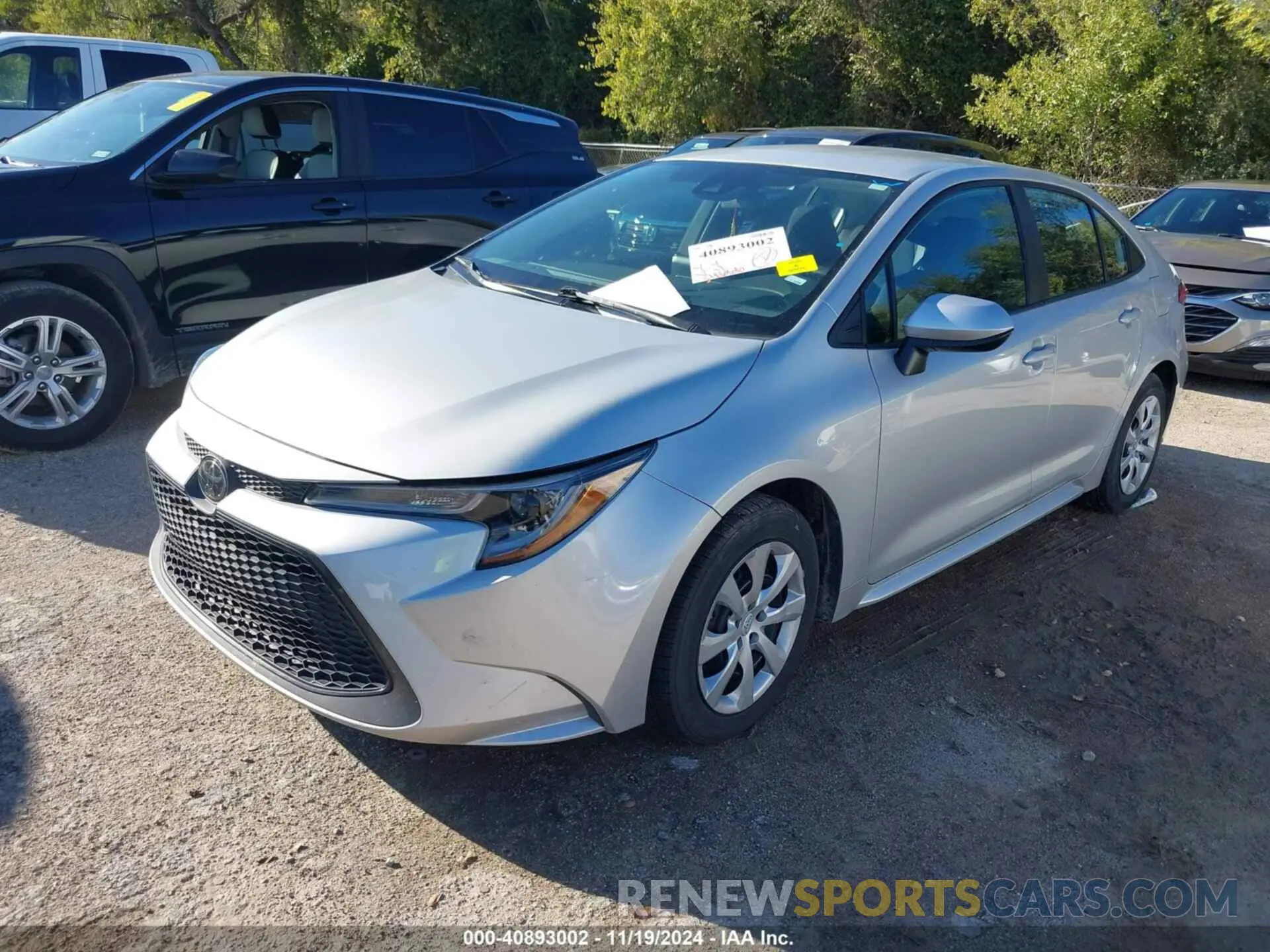 2 Photograph of a damaged car 5YFEPMAE4NP299914 TOYOTA COROLLA 2022