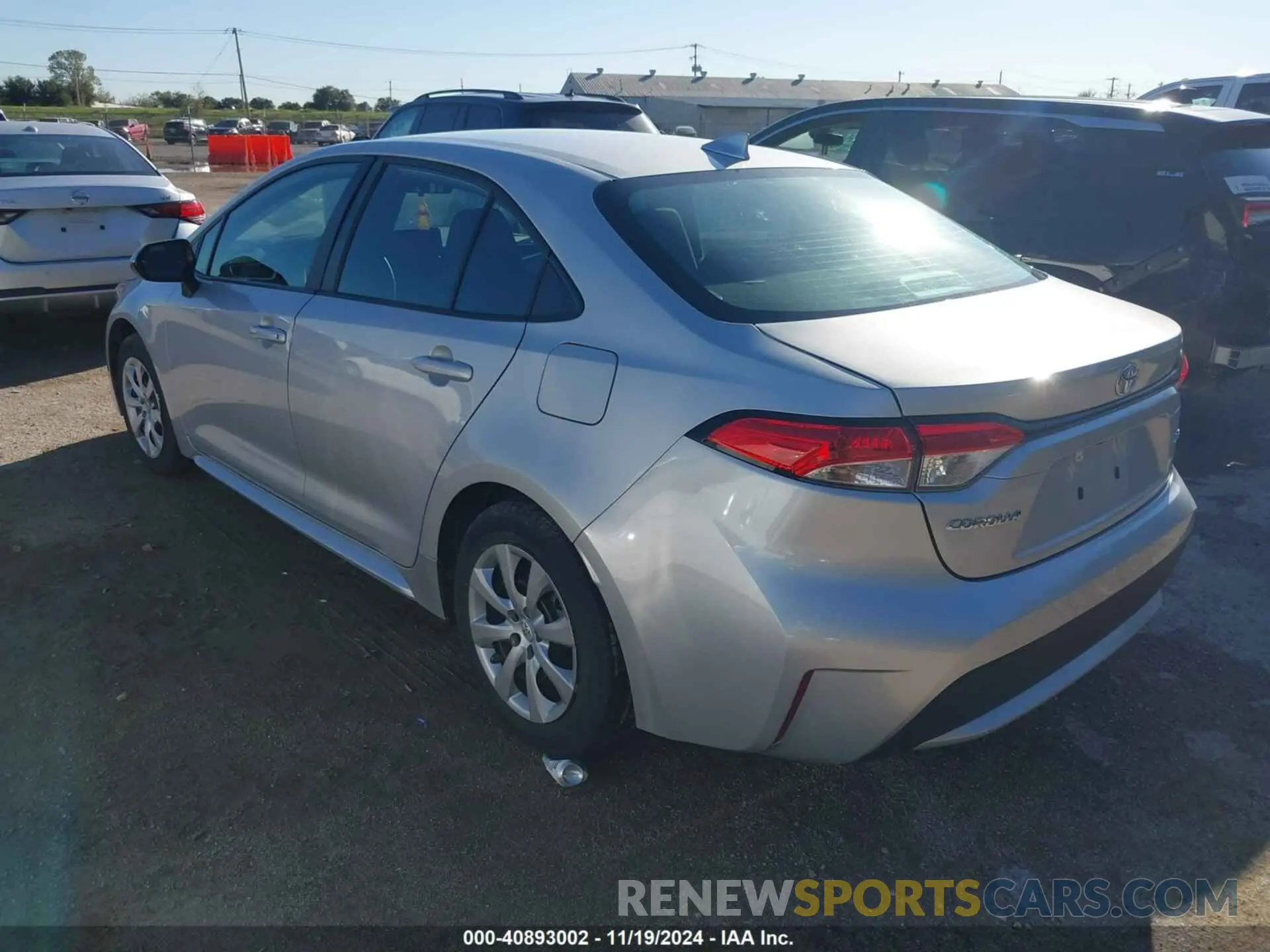 3 Photograph of a damaged car 5YFEPMAE4NP299914 TOYOTA COROLLA 2022