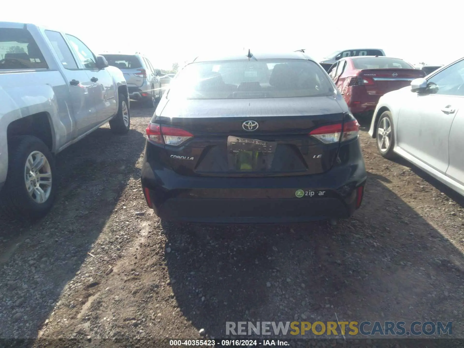 16 Photograph of a damaged car 5YFEPMAE4NP302469 TOYOTA COROLLA 2022