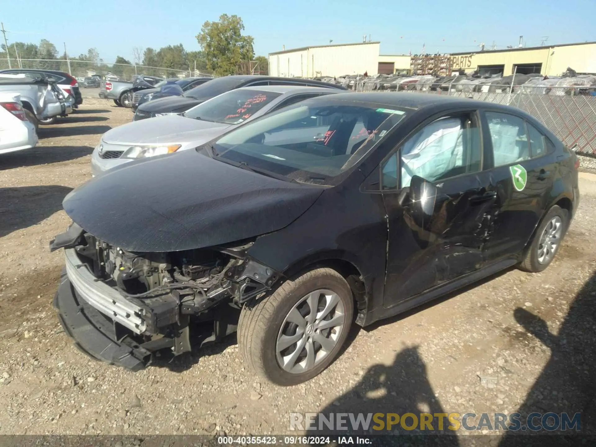 2 Photograph of a damaged car 5YFEPMAE4NP302469 TOYOTA COROLLA 2022