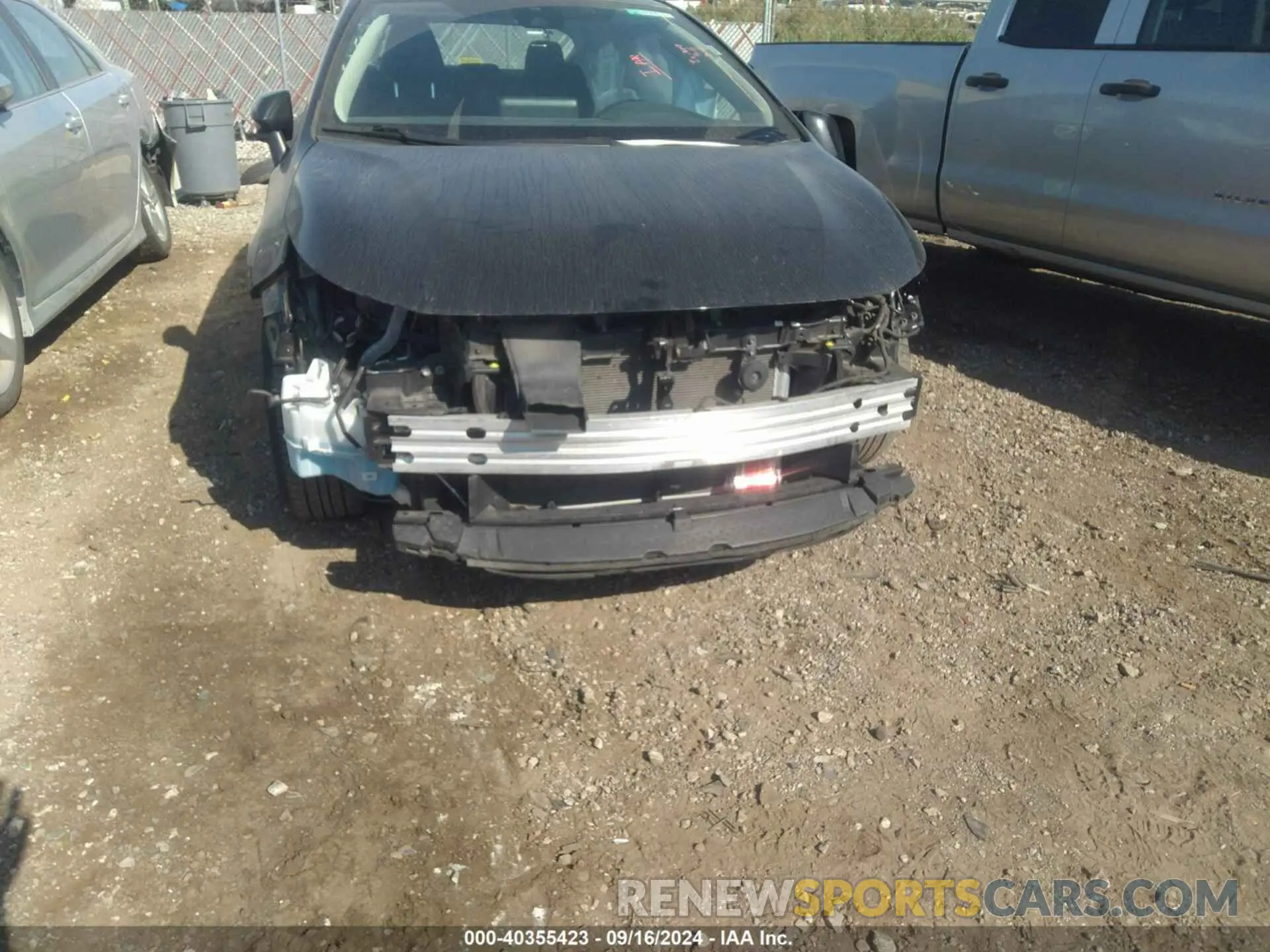6 Photograph of a damaged car 5YFEPMAE4NP302469 TOYOTA COROLLA 2022