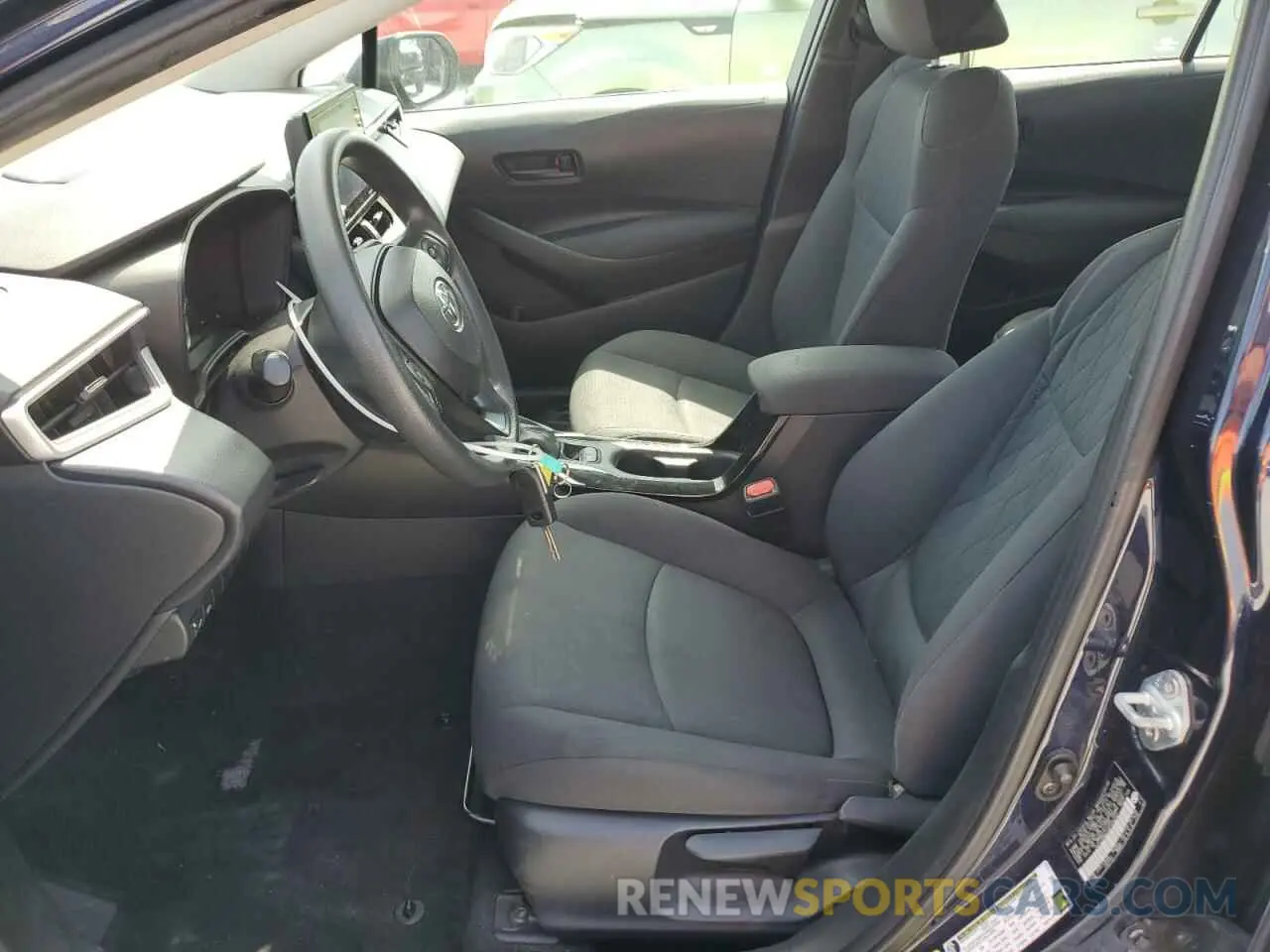 7 Photograph of a damaged car 5YFEPMAE4NP308353 TOYOTA COROLLA 2022