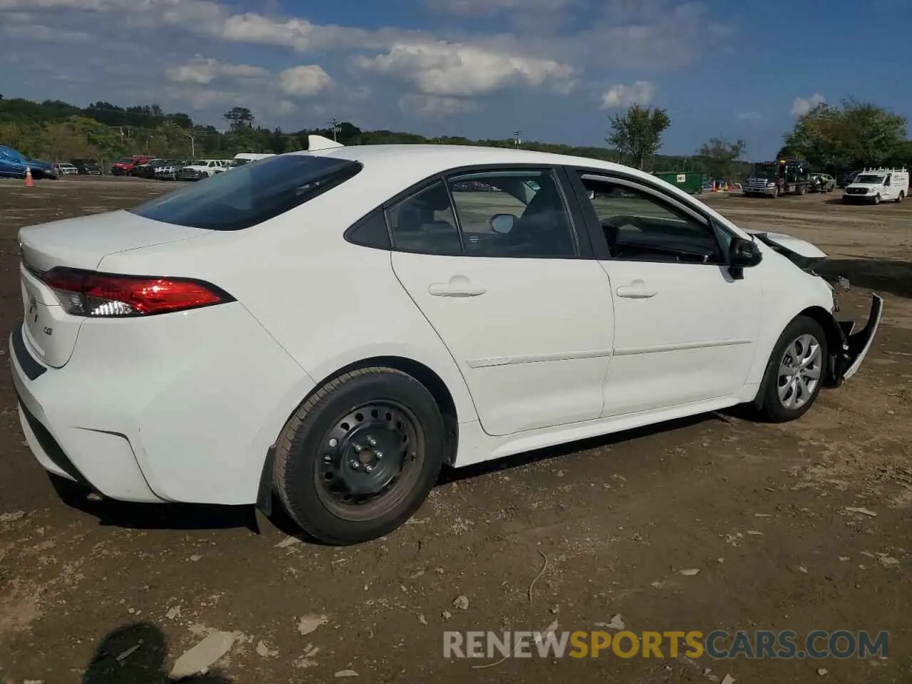 3 Photograph of a damaged car 5YFEPMAE4NP309373 TOYOTA COROLLA 2022