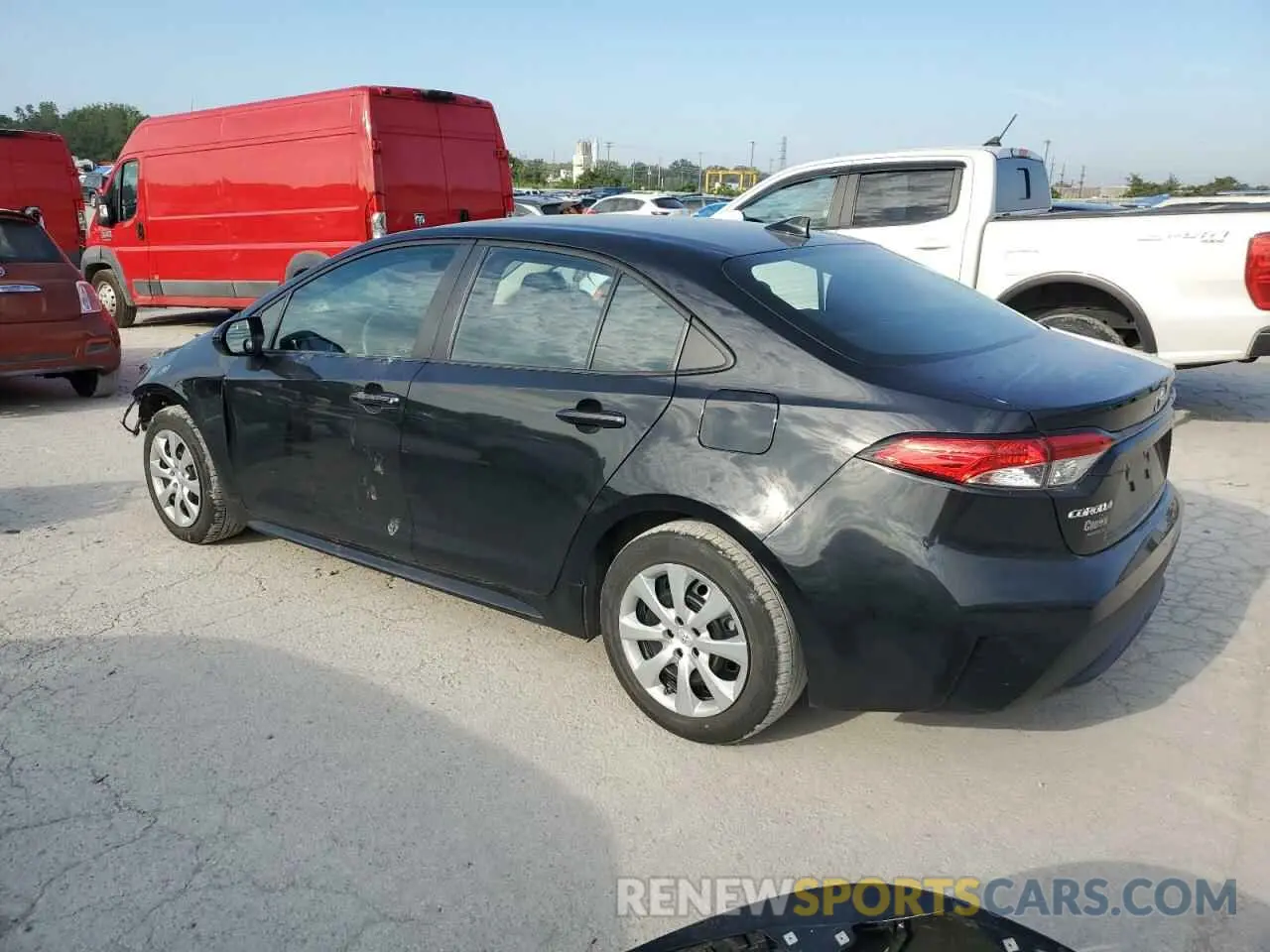 2 Photograph of a damaged car 5YFEPMAE4NP320308 TOYOTA COROLLA 2022