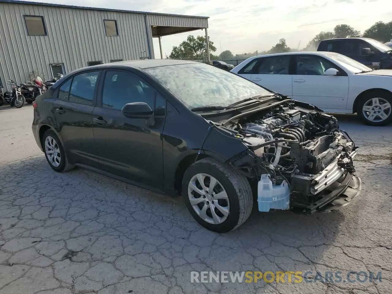 4 Photograph of a damaged car 5YFEPMAE4NP320308 TOYOTA COROLLA 2022