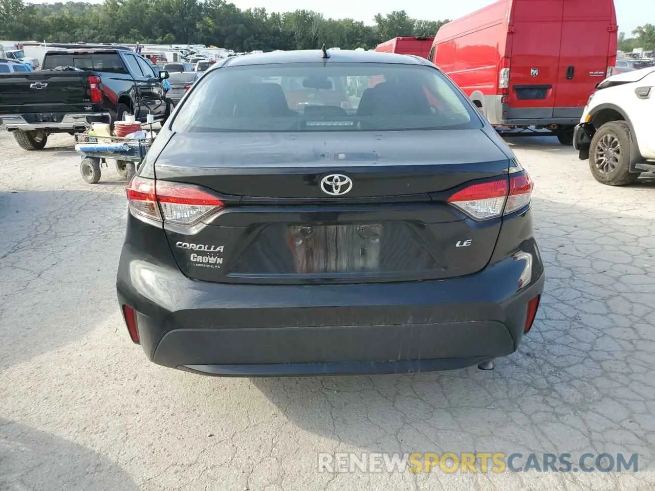 6 Photograph of a damaged car 5YFEPMAE4NP320308 TOYOTA COROLLA 2022