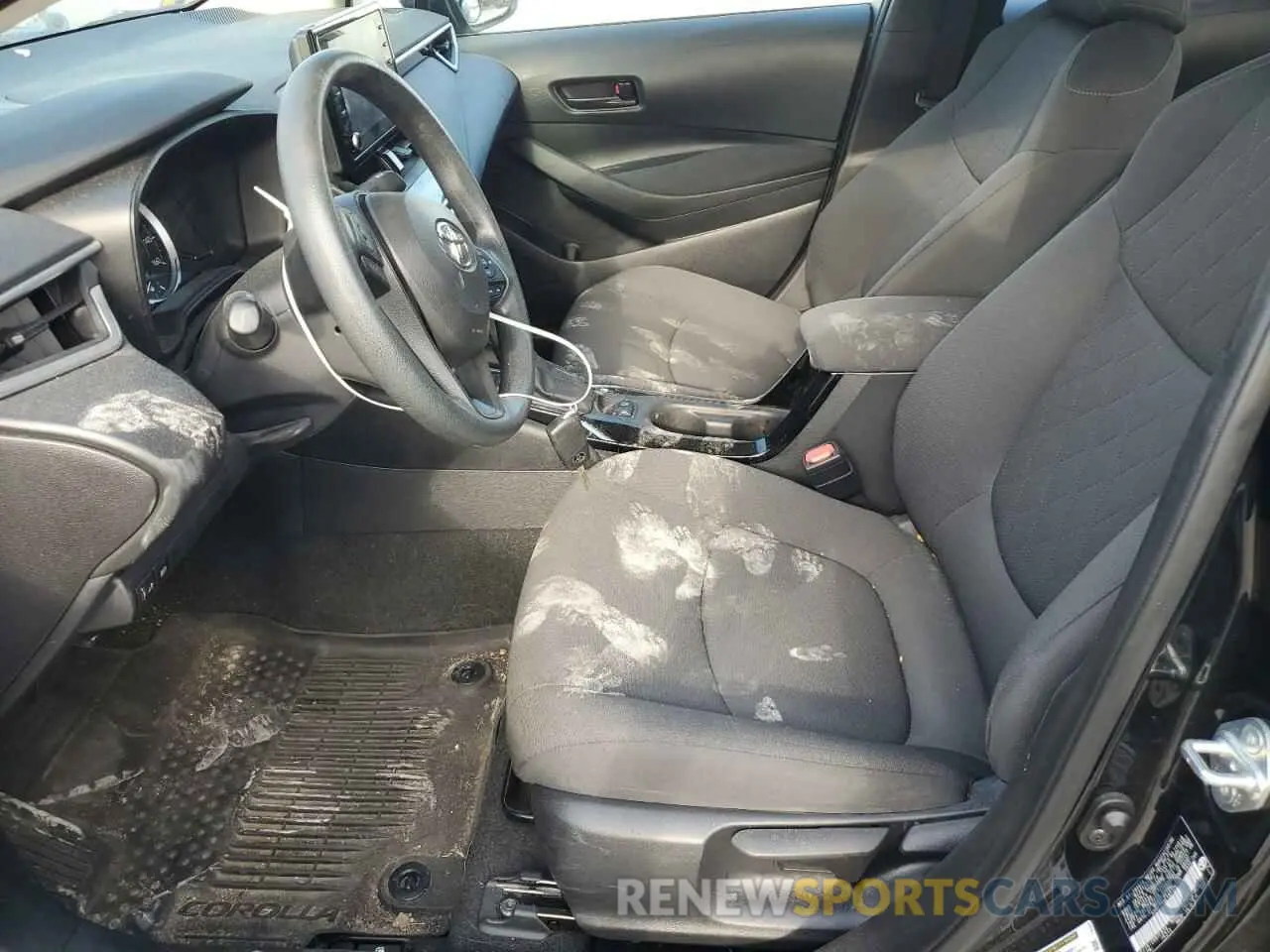 7 Photograph of a damaged car 5YFEPMAE4NP320308 TOYOTA COROLLA 2022