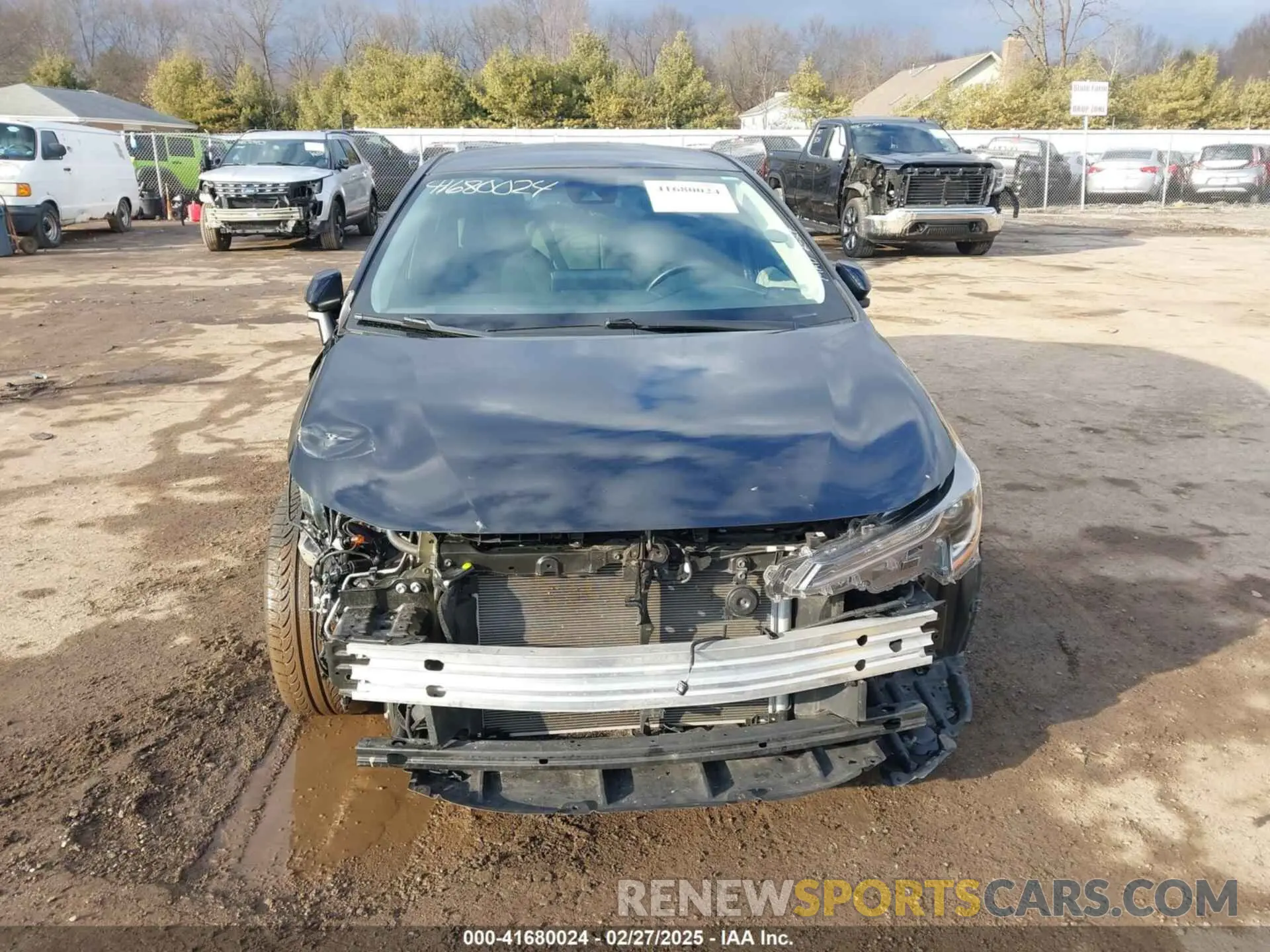 13 Photograph of a damaged car 5YFEPMAE4NP324102 TOYOTA COROLLA 2022
