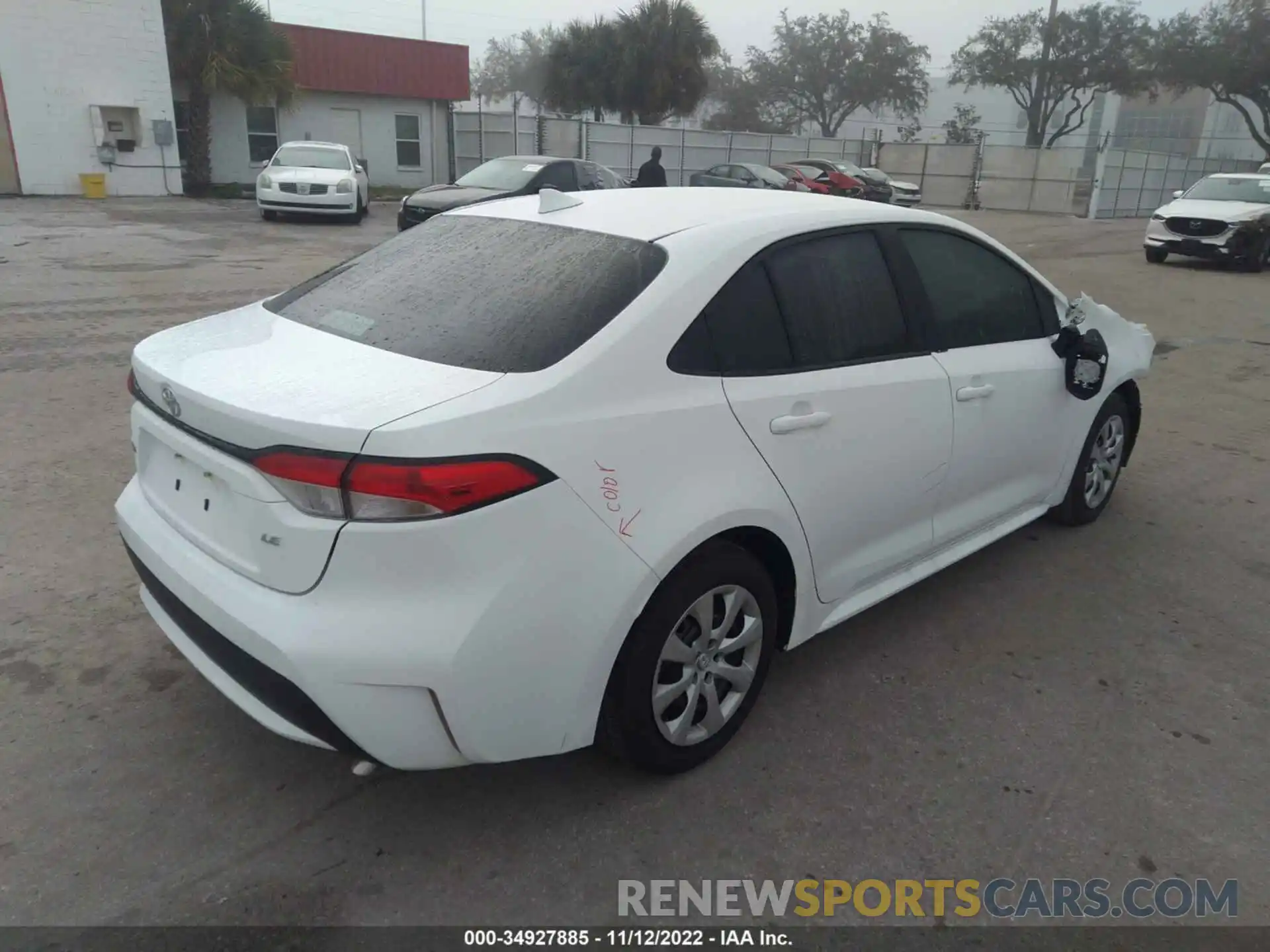 4 Photograph of a damaged car 5YFEPMAE4NP336119 TOYOTA COROLLA 2022