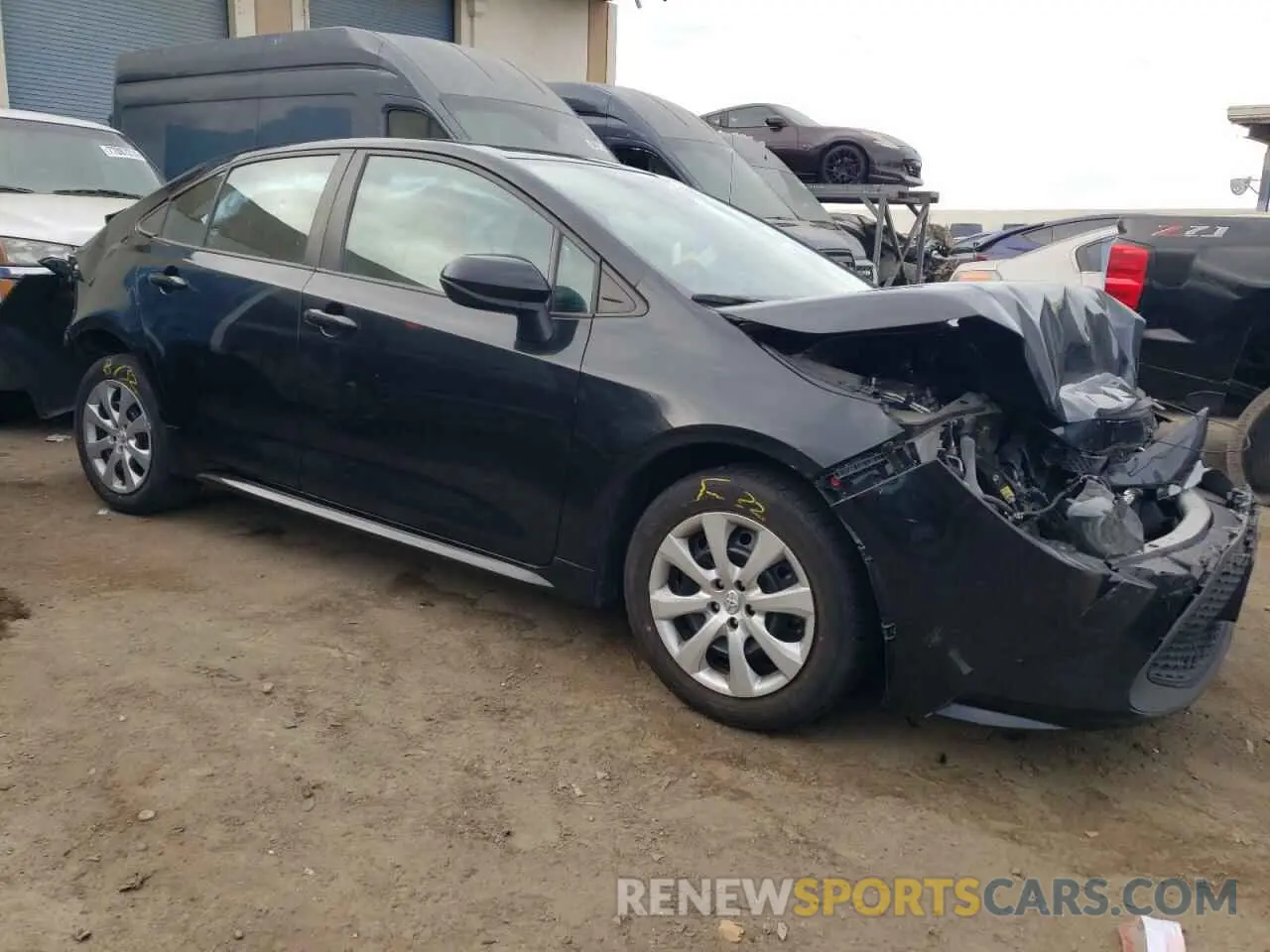 4 Photograph of a damaged car 5YFEPMAE4NP342681 TOYOTA COROLLA 2022