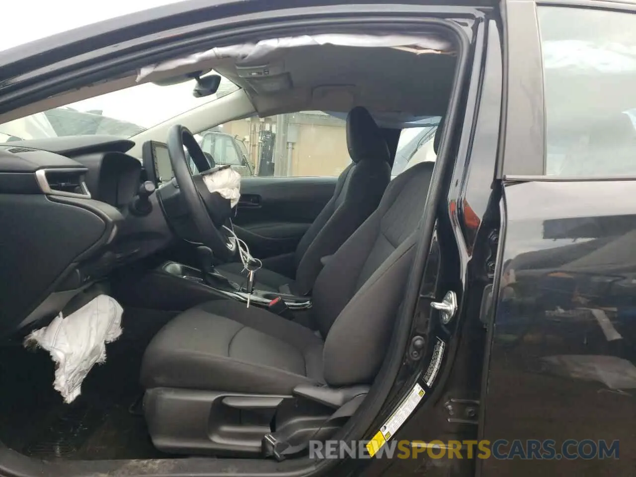 7 Photograph of a damaged car 5YFEPMAE4NP342681 TOYOTA COROLLA 2022