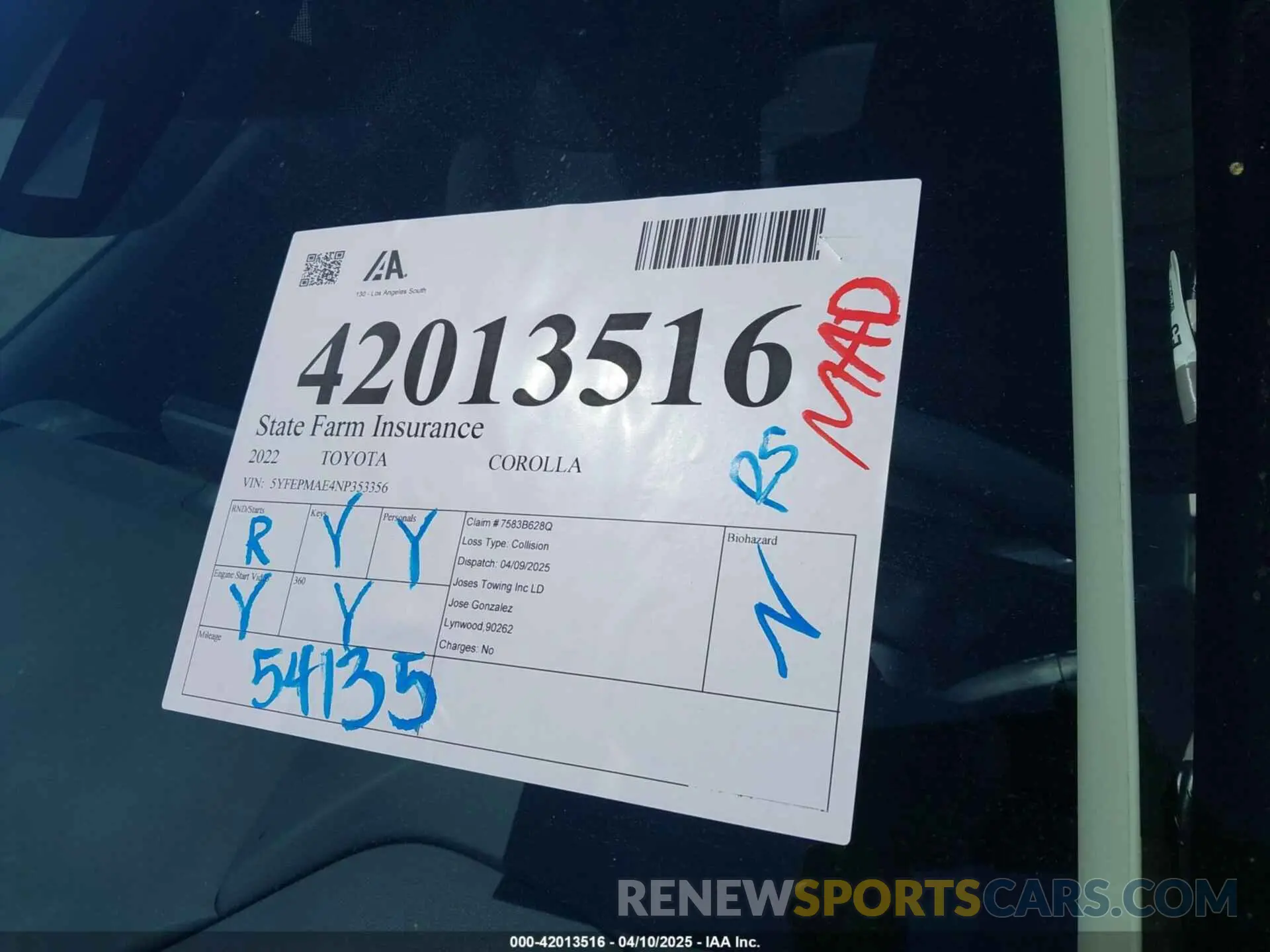 17 Photograph of a damaged car 5YFEPMAE4NP353356 TOYOTA COROLLA 2022