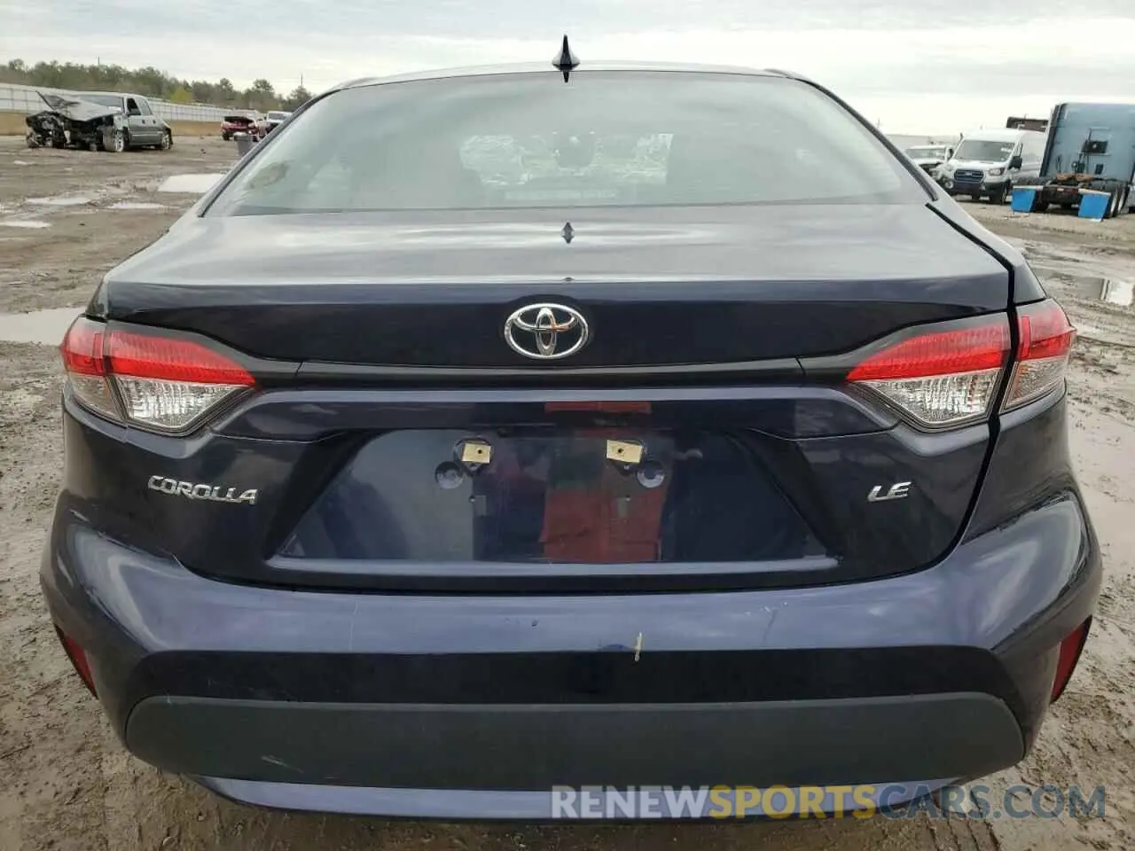 6 Photograph of a damaged car 5YFEPMAE4NP357018 TOYOTA COROLLA 2022