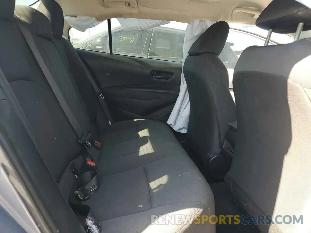 10 Photograph of a damaged car 5YFEPMAE4NP360775 TOYOTA COROLLA 2022