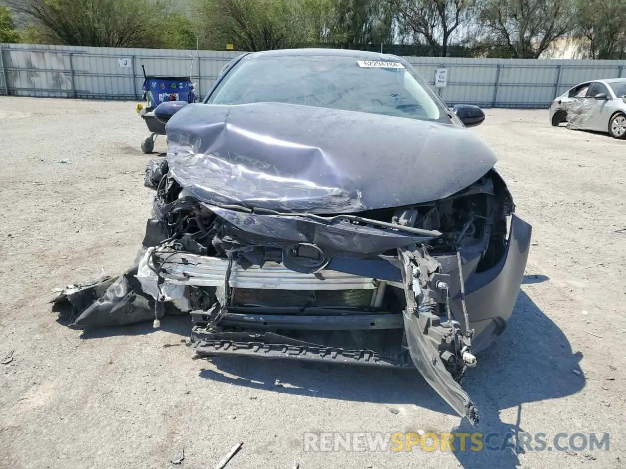 5 Photograph of a damaged car 5YFEPMAE4NP366995 TOYOTA COROLLA 2022