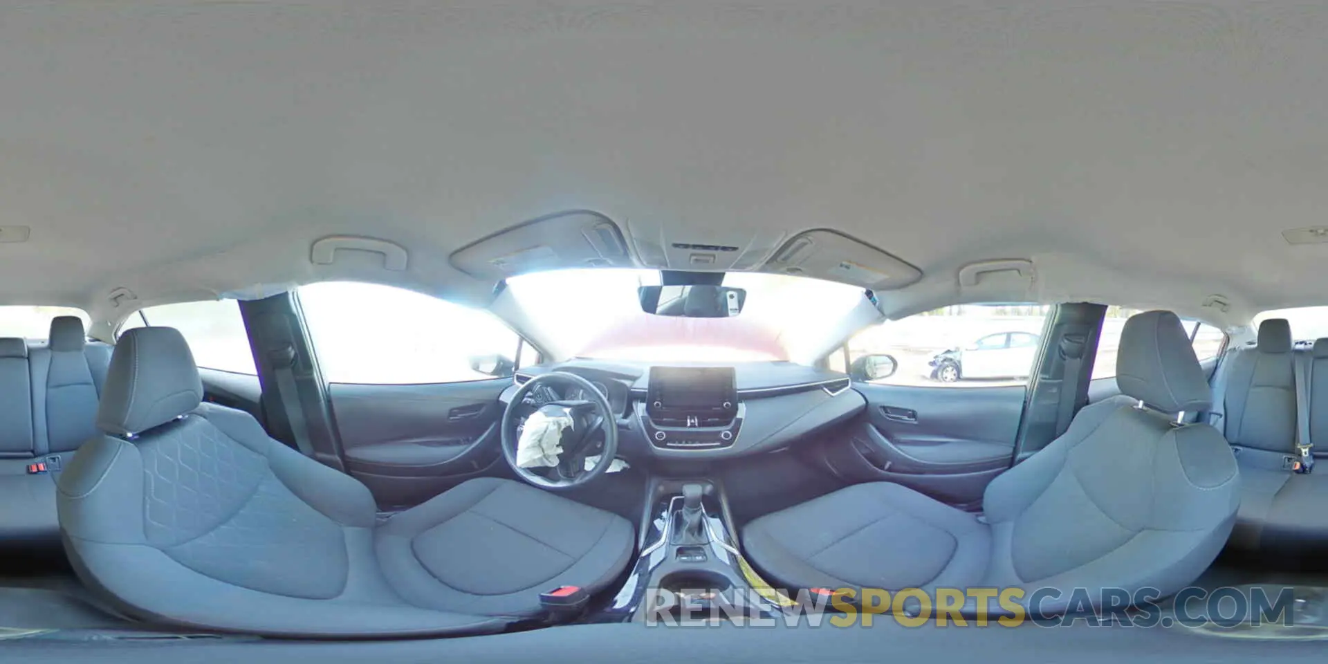 13 Photograph of a damaged car 5YFEPMAE4NP372652 TOYOTA COROLLA 2022