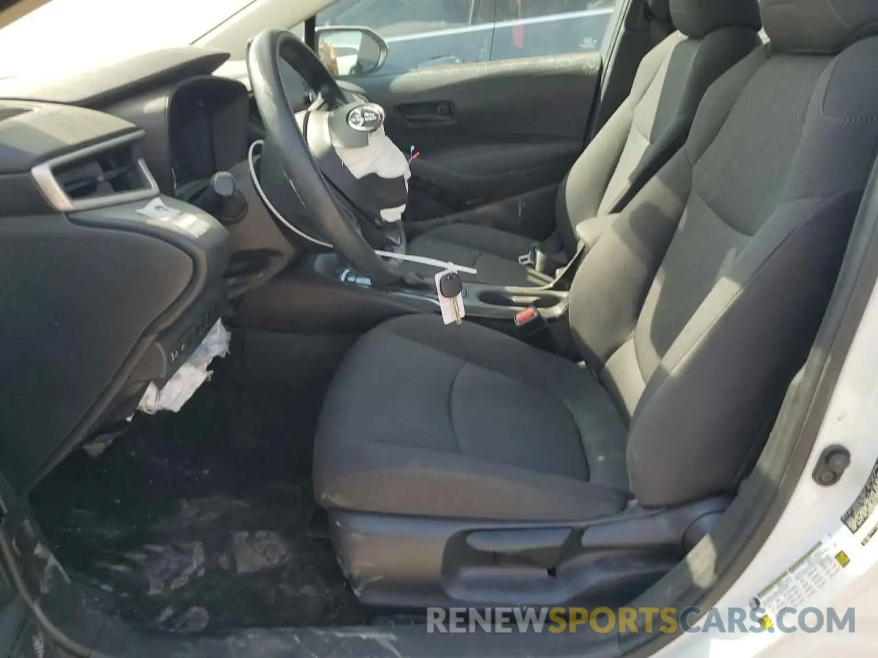 7 Photograph of a damaged car 5YFEPMAE4NP374241 TOYOTA COROLLA 2022