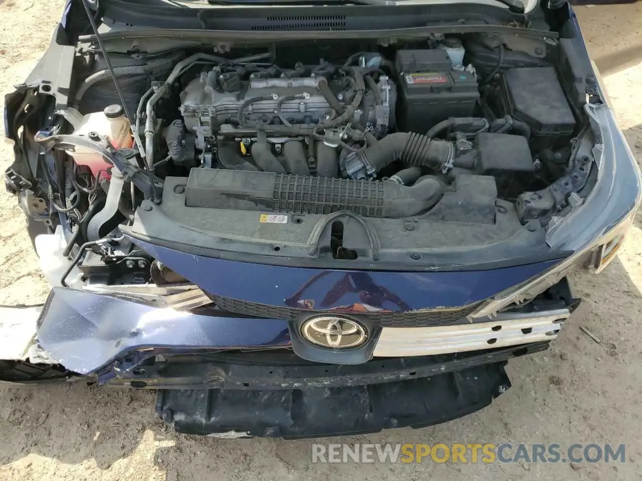 11 Photograph of a damaged car 5YFEPMAE4NP375504 TOYOTA COROLLA 2022