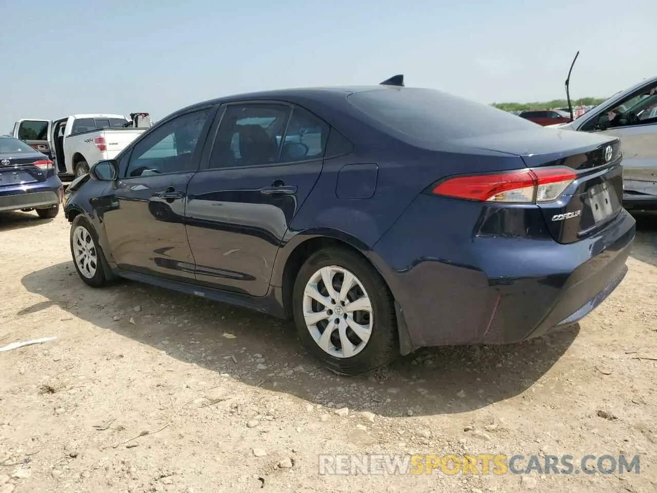 2 Photograph of a damaged car 5YFEPMAE4NP375504 TOYOTA COROLLA 2022