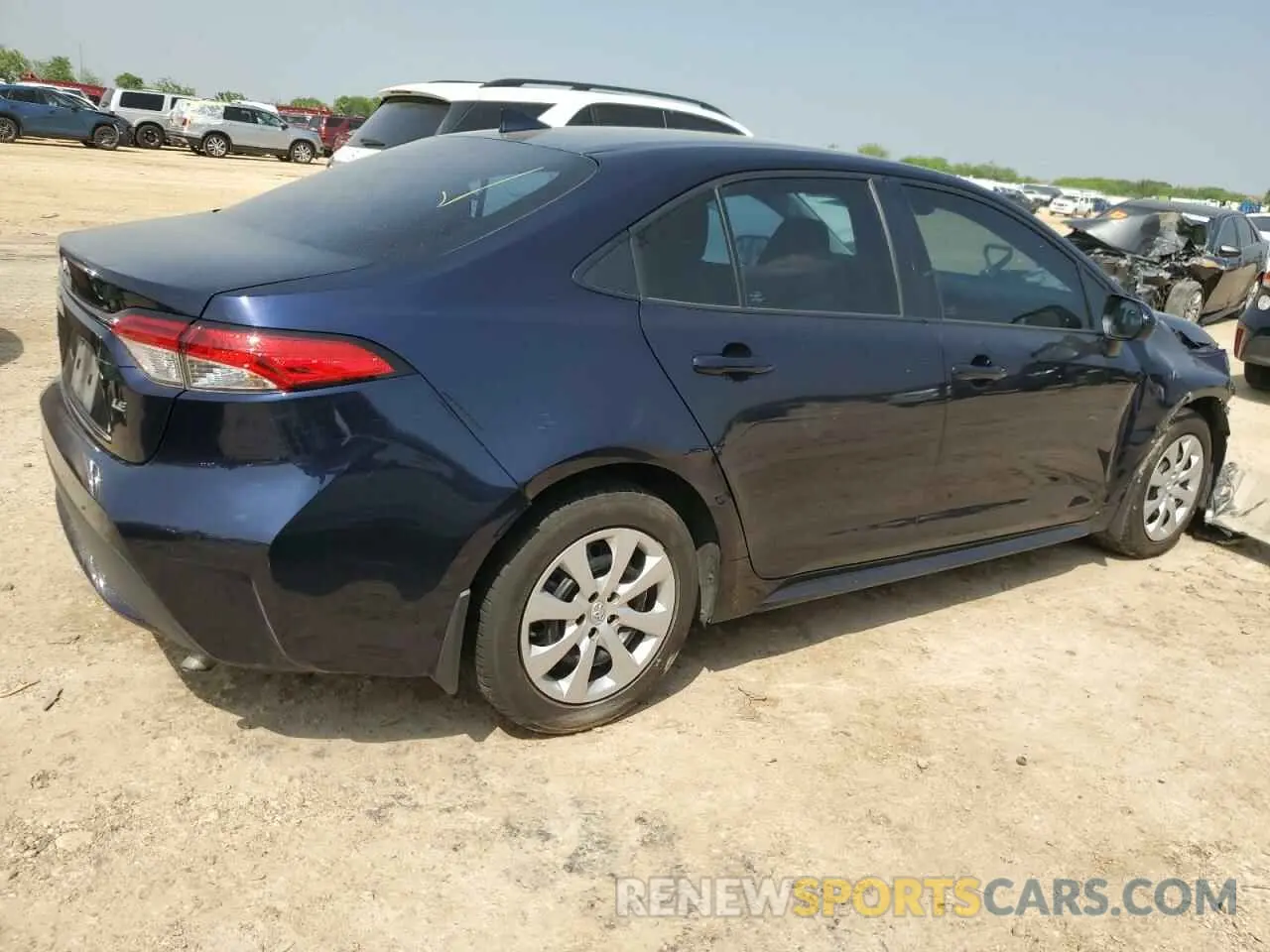3 Photograph of a damaged car 5YFEPMAE4NP375504 TOYOTA COROLLA 2022