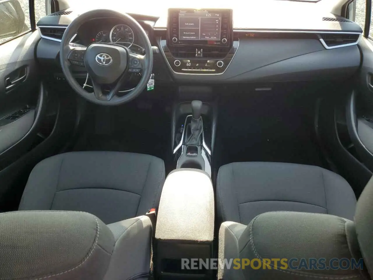 8 Photograph of a damaged car 5YFEPMAE4NP386857 TOYOTA COROLLA 2022