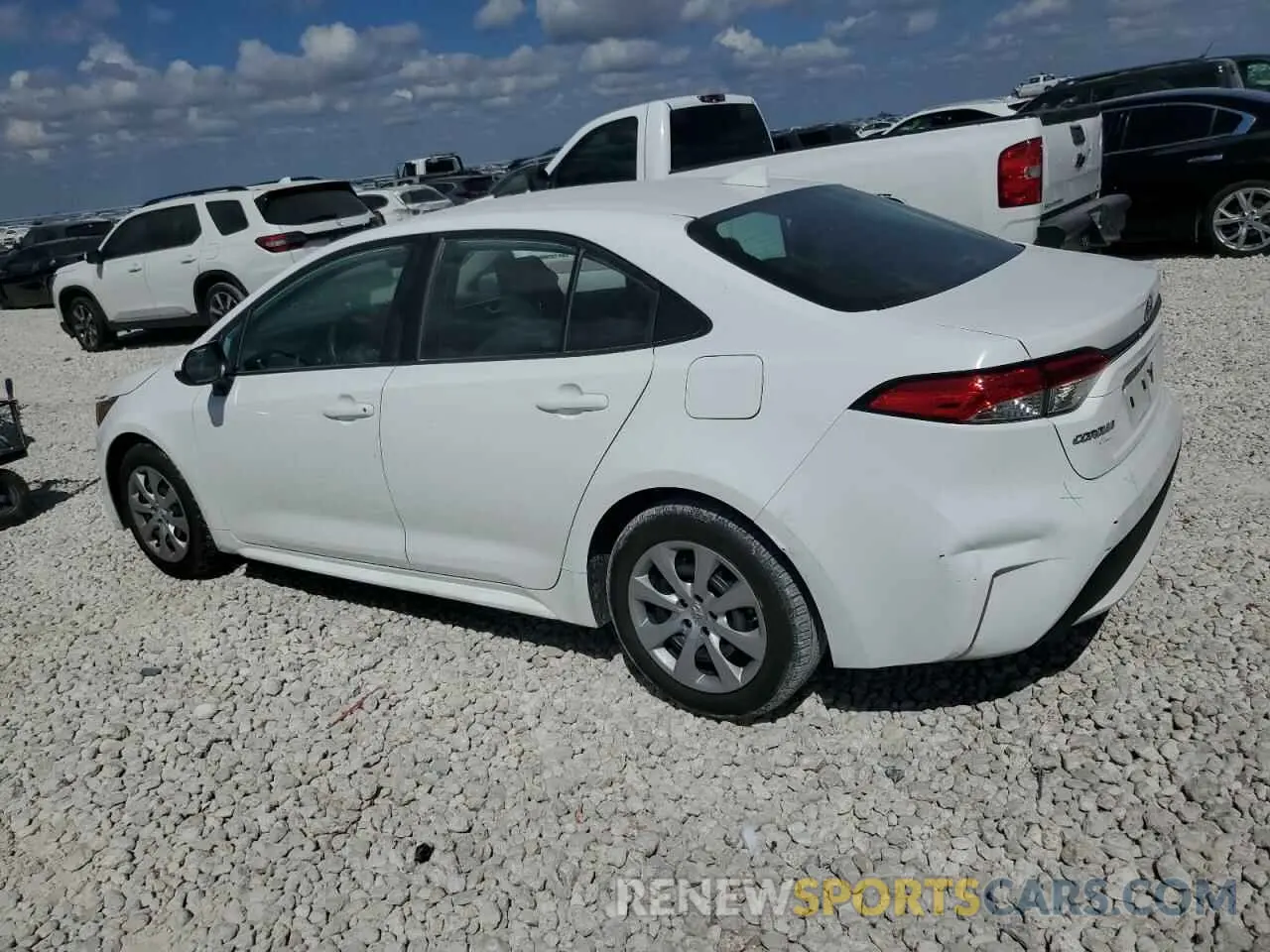 2 Photograph of a damaged car 5YFEPMAE4NP387538 TOYOTA COROLLA 2022
