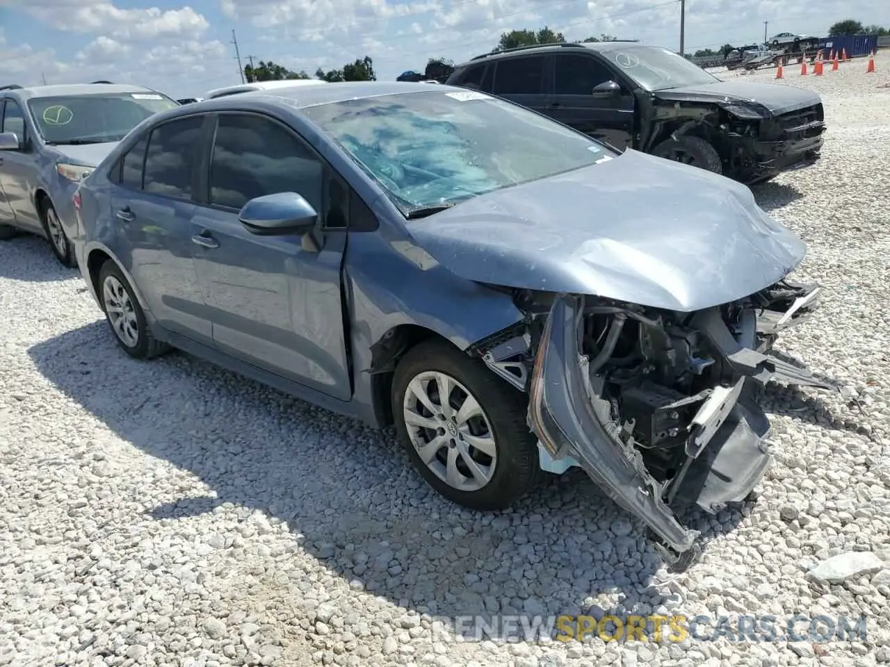 4 Photograph of a damaged car 5YFEPMAE5NP279655 TOYOTA COROLLA 2022