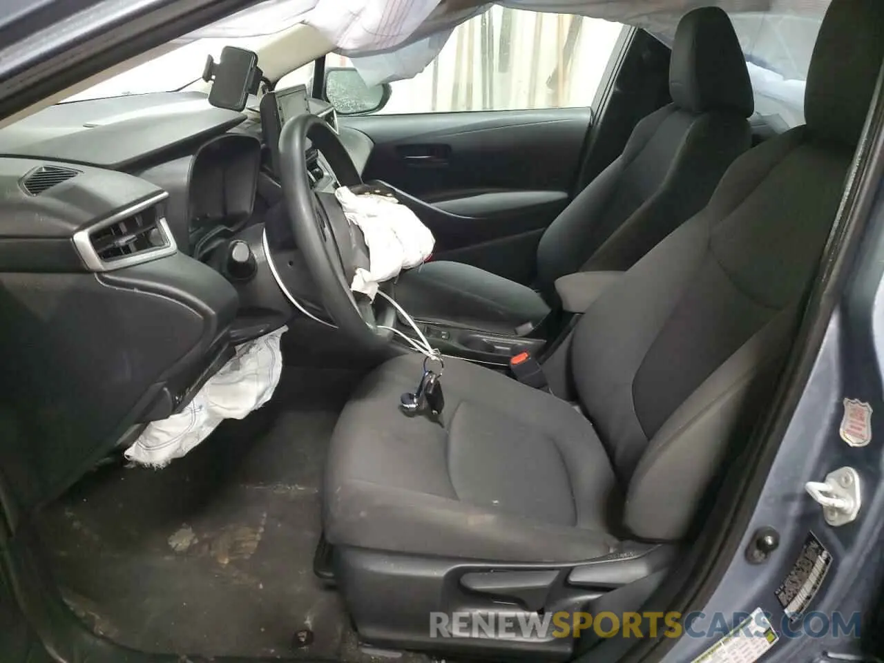 7 Photograph of a damaged car 5YFEPMAE5NP279722 TOYOTA COROLLA 2022