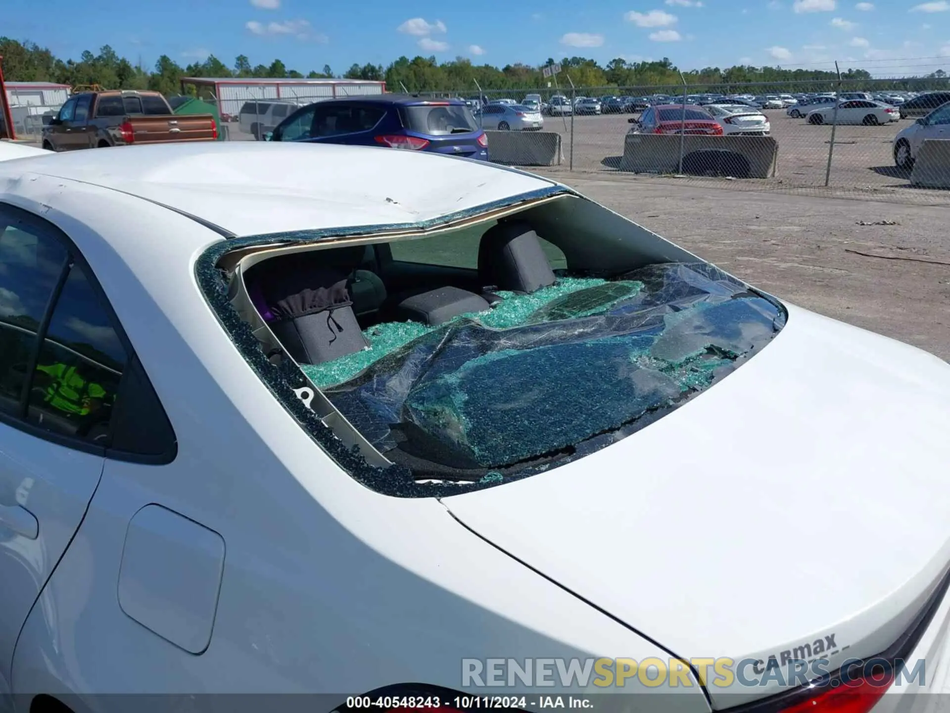 6 Photograph of a damaged car 5YFEPMAE5NP291174 TOYOTA COROLLA 2022