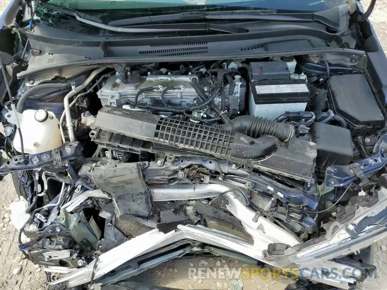 11 Photograph of a damaged car 5YFEPMAE5NP295483 TOYOTA COROLLA 2022