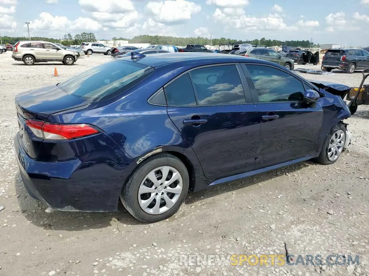 3 Photograph of a damaged car 5YFEPMAE5NP295483 TOYOTA COROLLA 2022