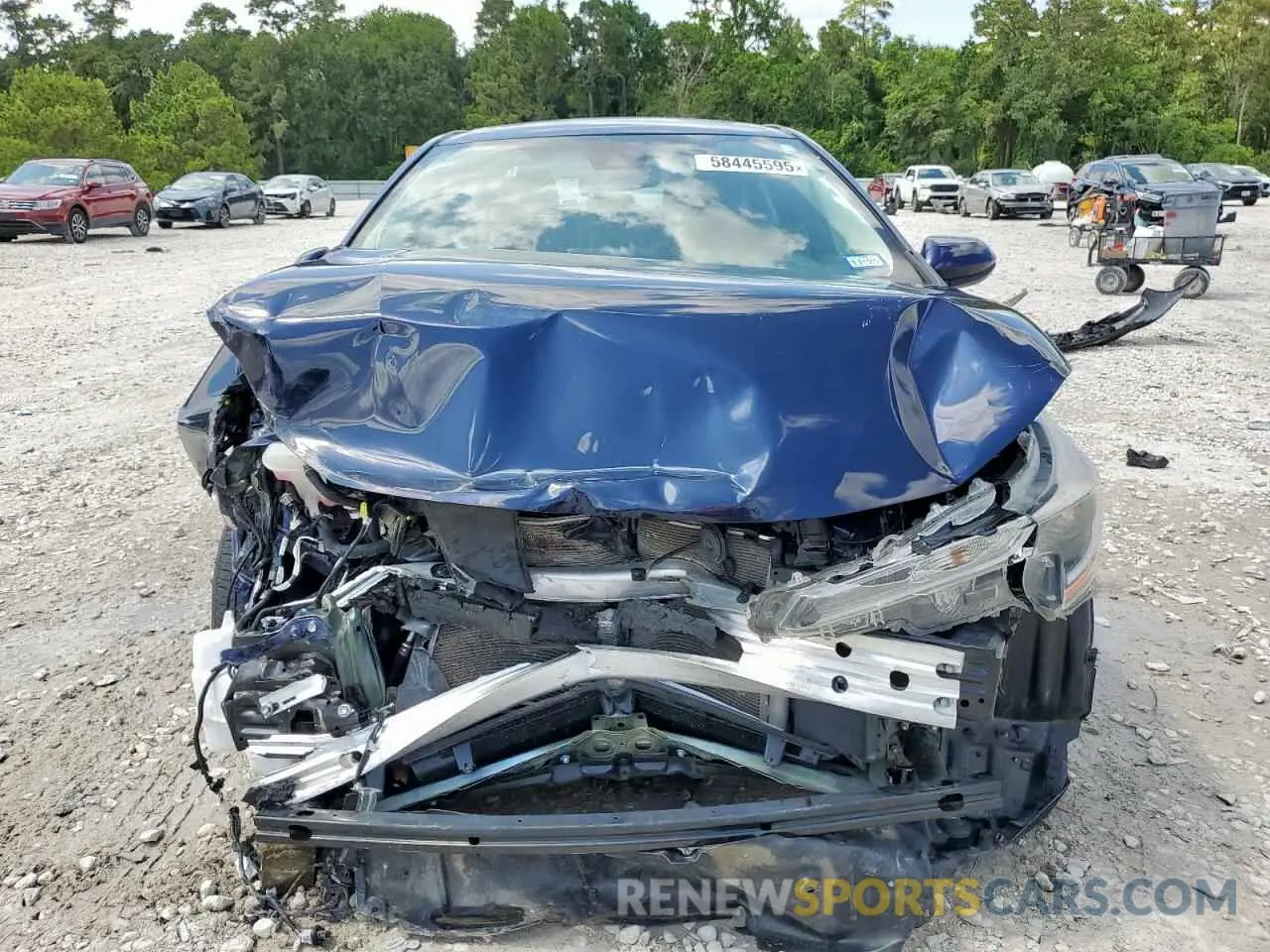 5 Photograph of a damaged car 5YFEPMAE5NP295483 TOYOTA COROLLA 2022