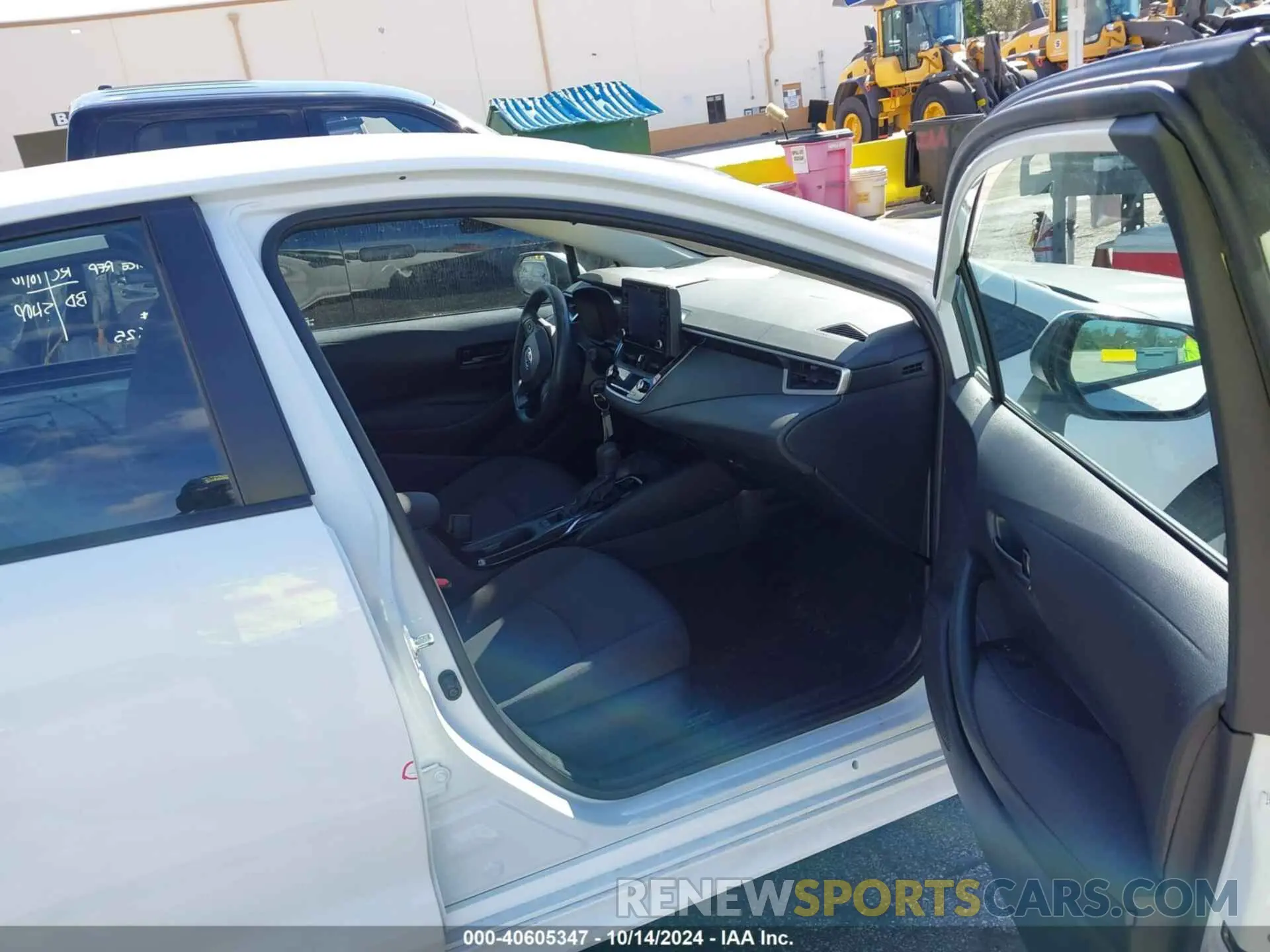 5 Photograph of a damaged car 5YFEPMAE5NP296035 TOYOTA COROLLA 2022