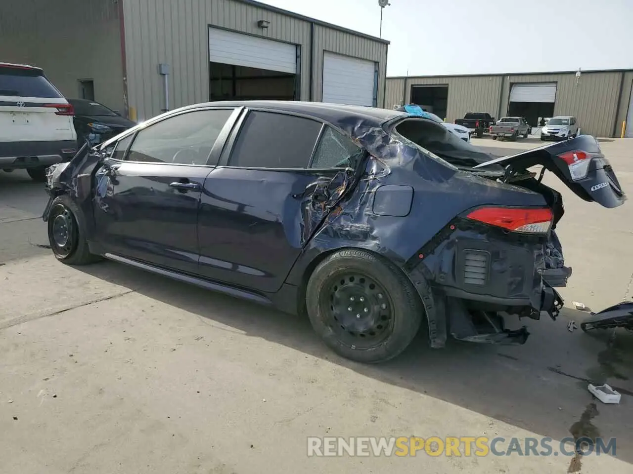 2 Photograph of a damaged car 5YFEPMAE5NP296052 TOYOTA COROLLA 2022